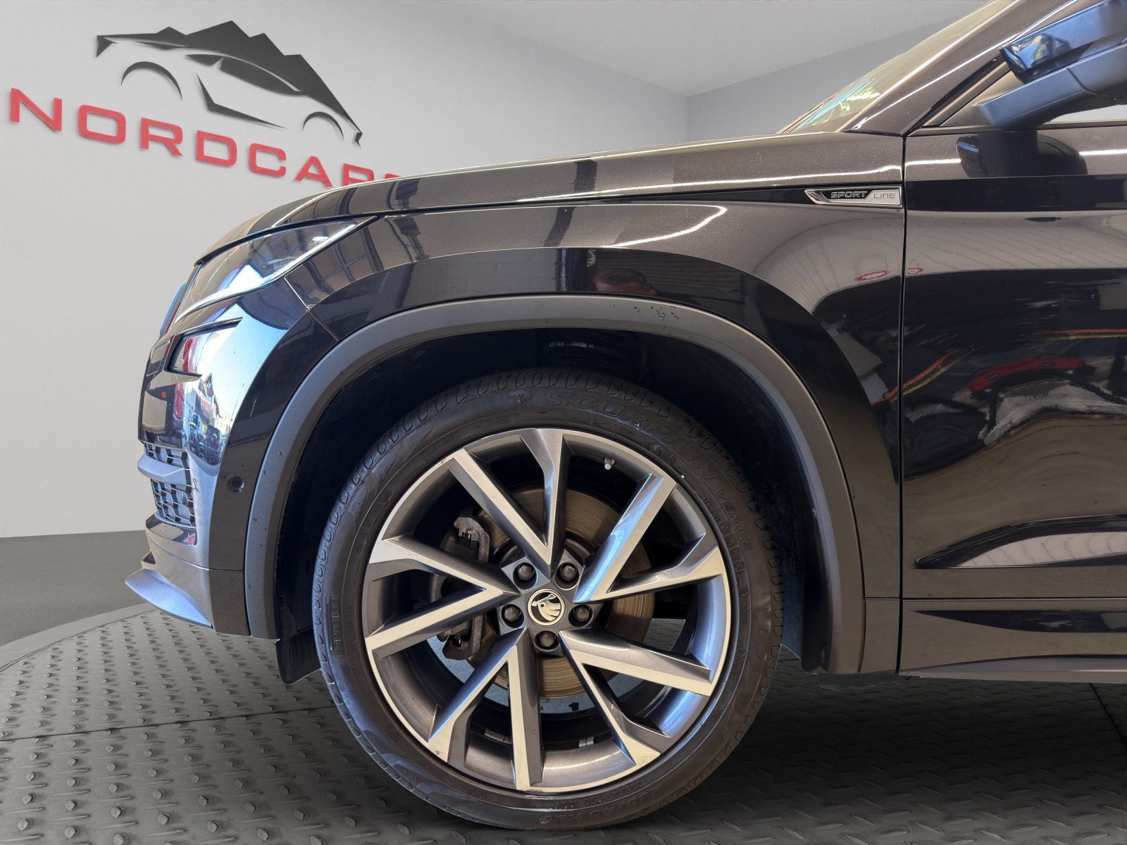 SKODA Kodiaq 2.0 TDI SCR SportLine 4x4 DSG-image-7