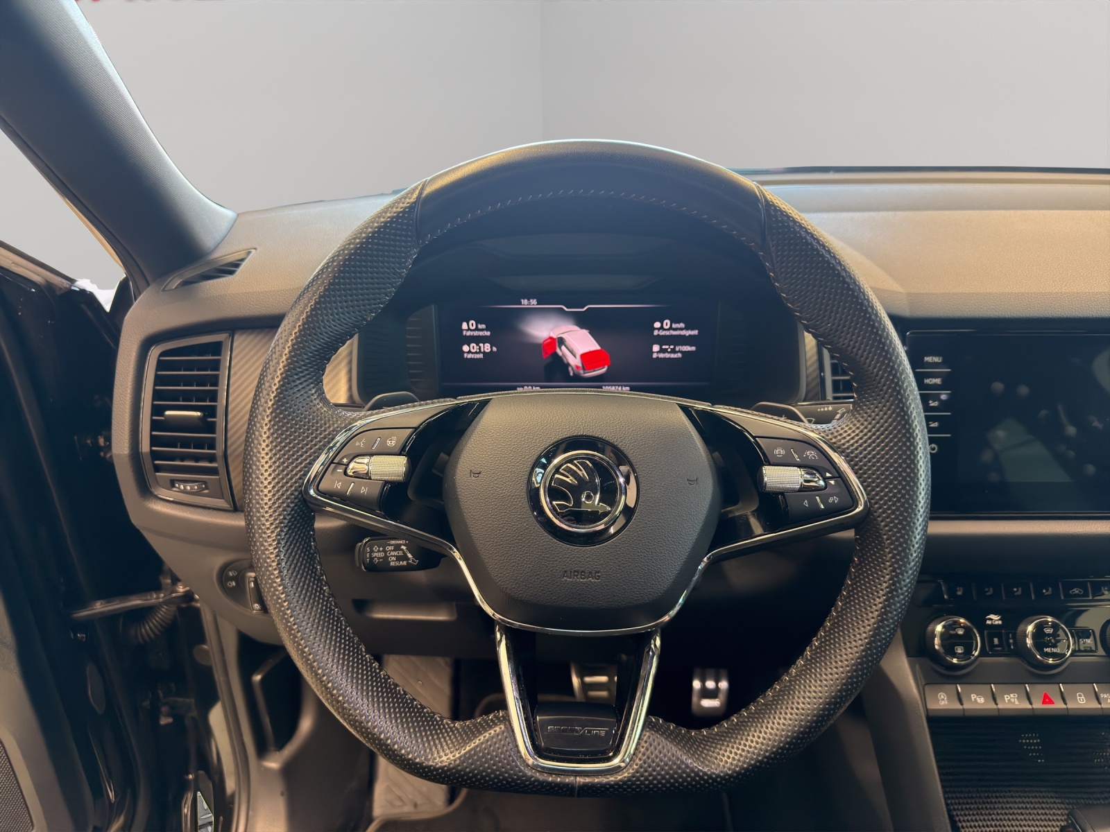 SKODA Kodiaq 2.0 TDI SCR SportLine 4x4 DSG-image-10