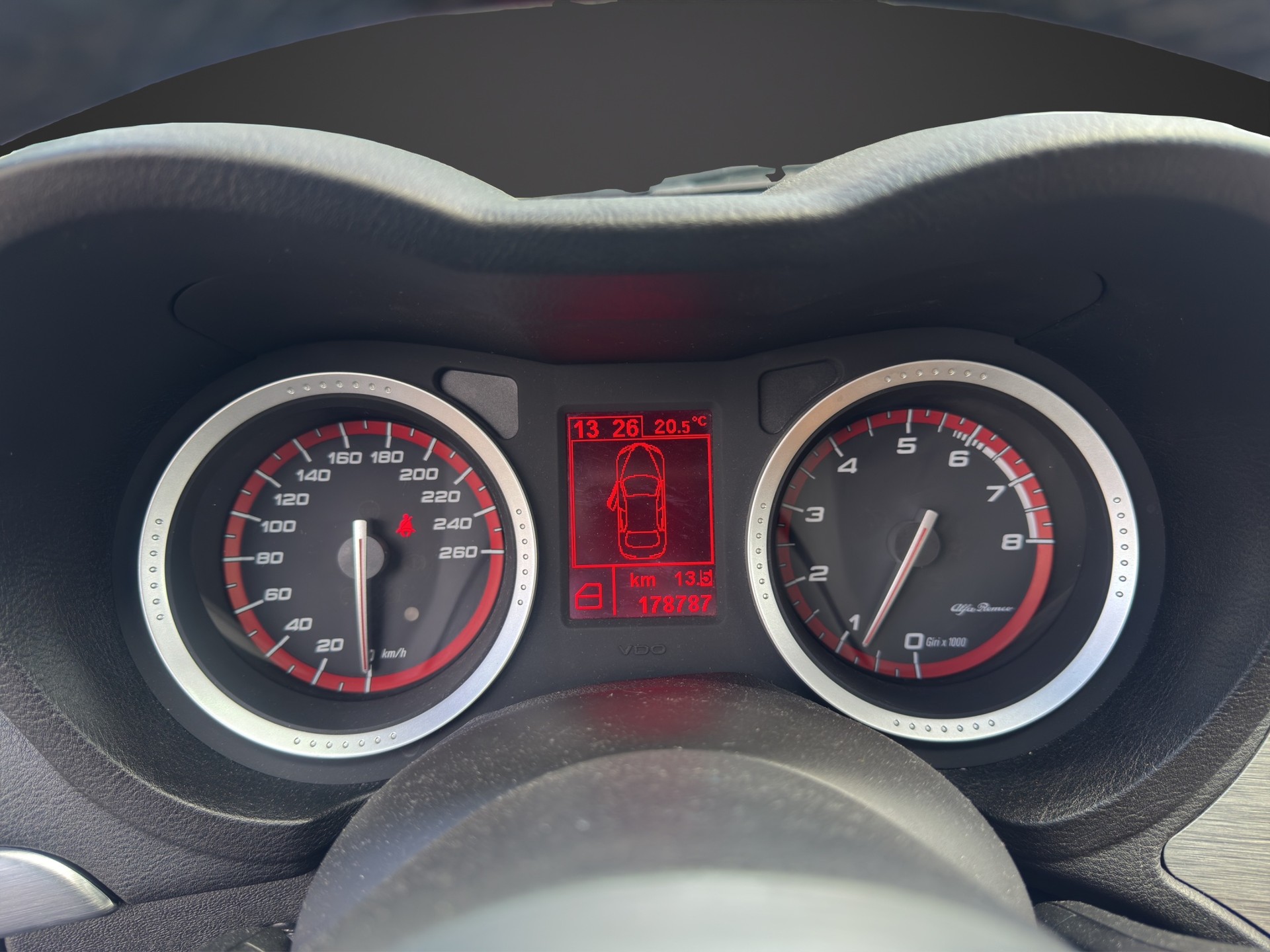 ALFA ROMEO 159 Sportwagon 1.8 TBi-image-10