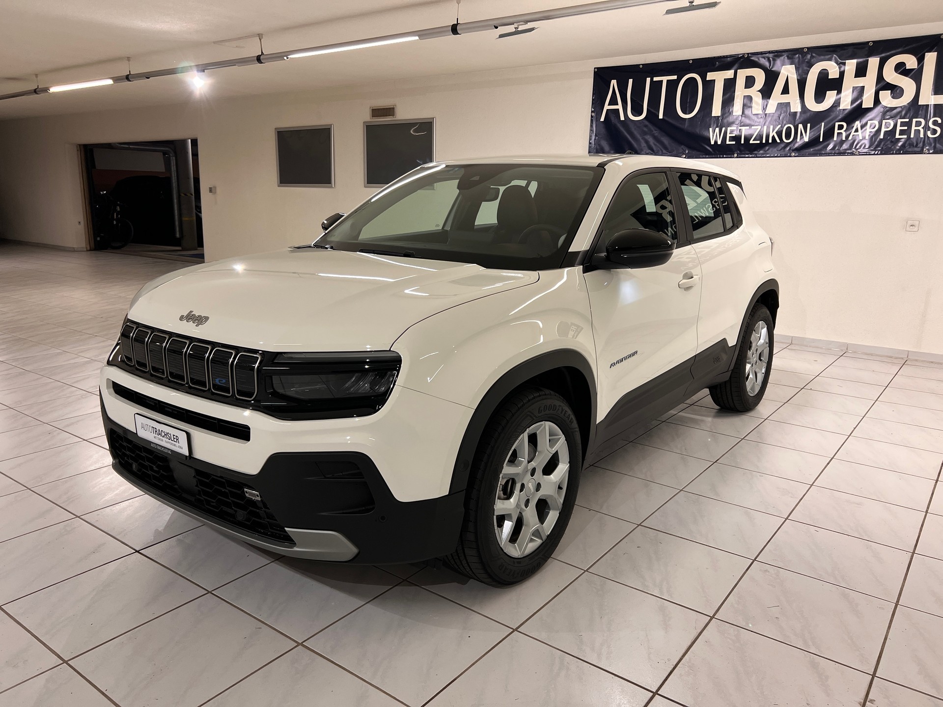 JEEP Avenger 54kWh Altitude-image-3