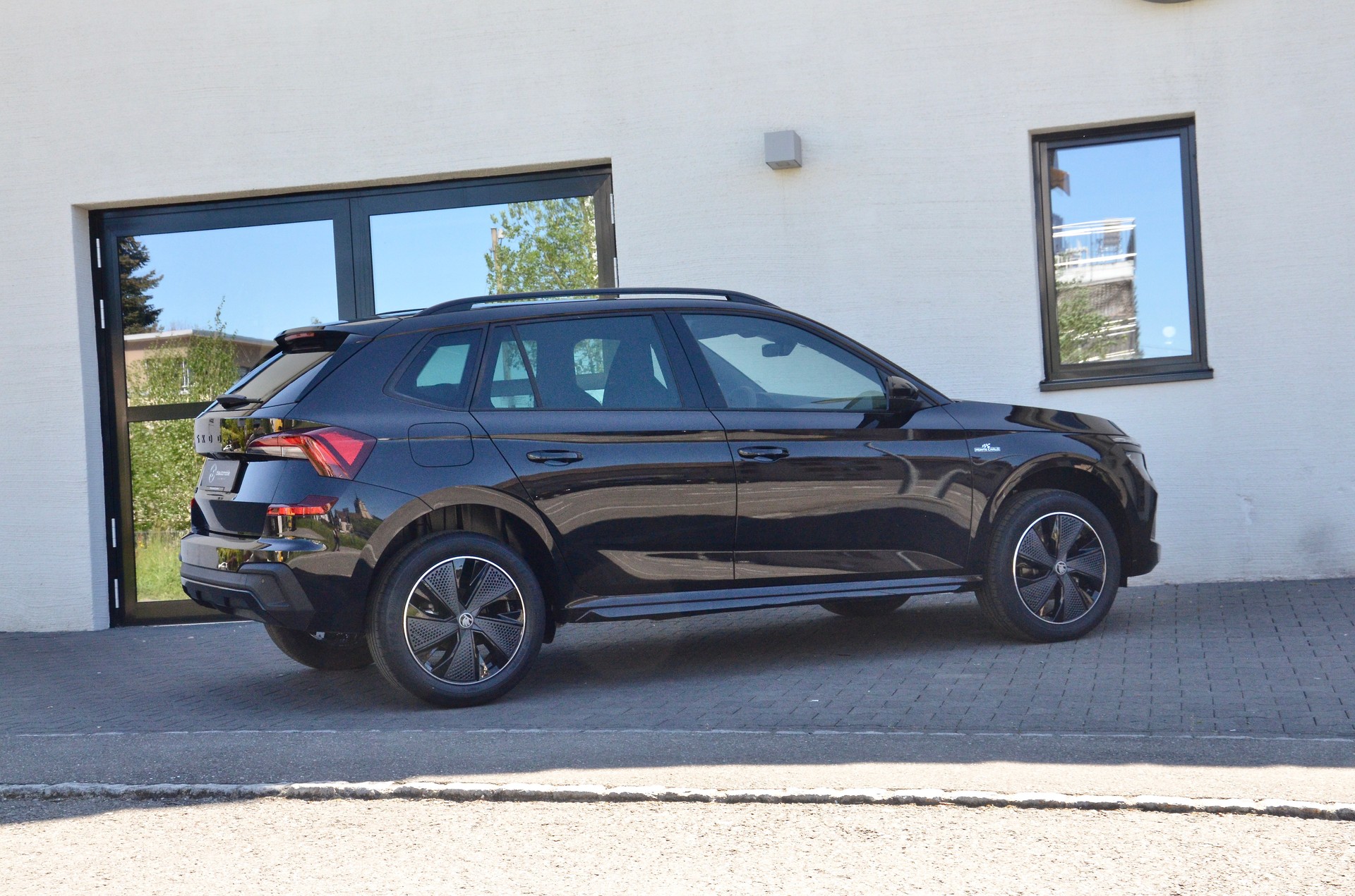 SKODA Kamiq 1.5 TSI Monte Carlo DSG-showroom-element-3