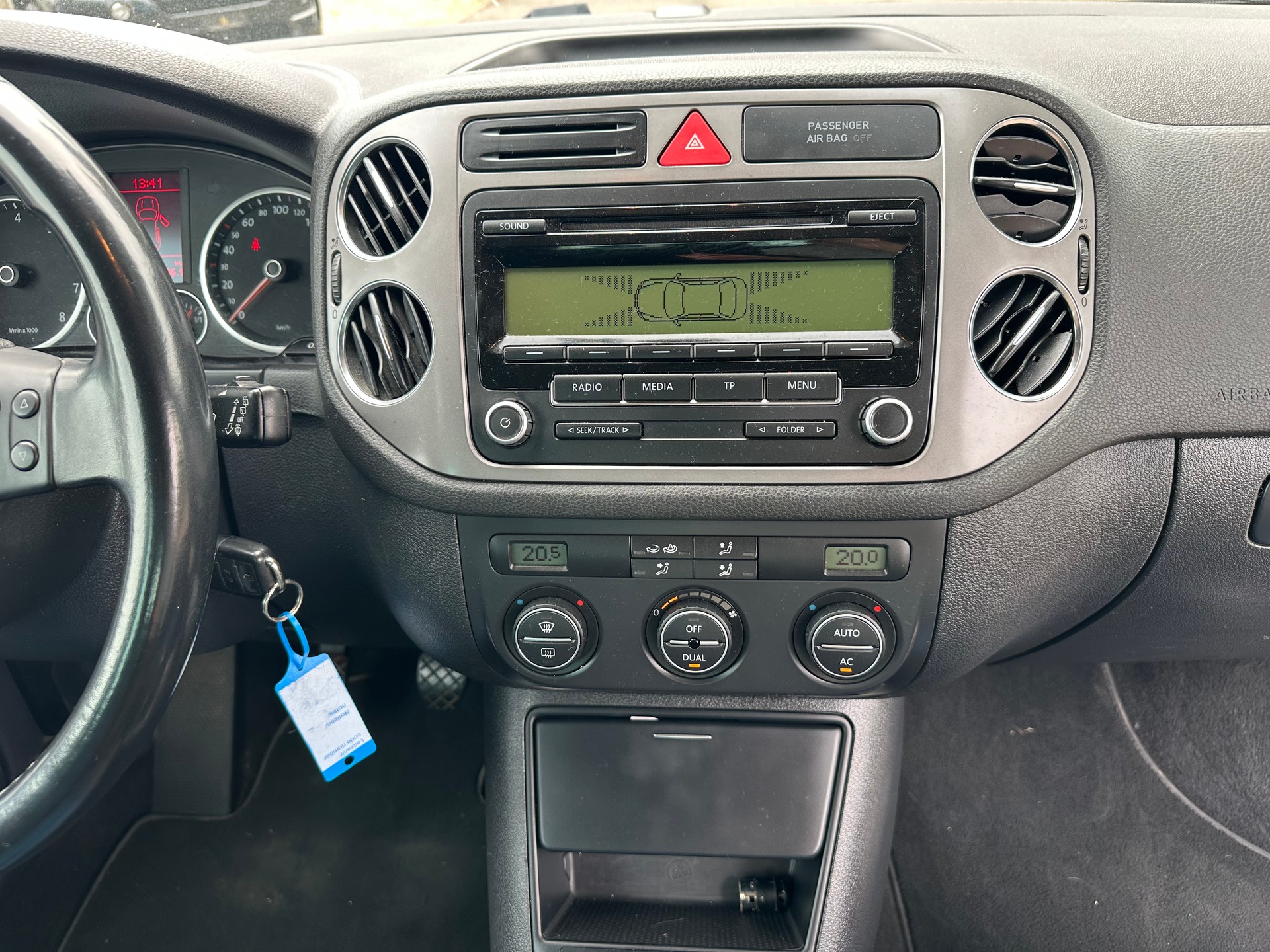 VW Tiguan 2.0 TSI Sport&Style-image-9