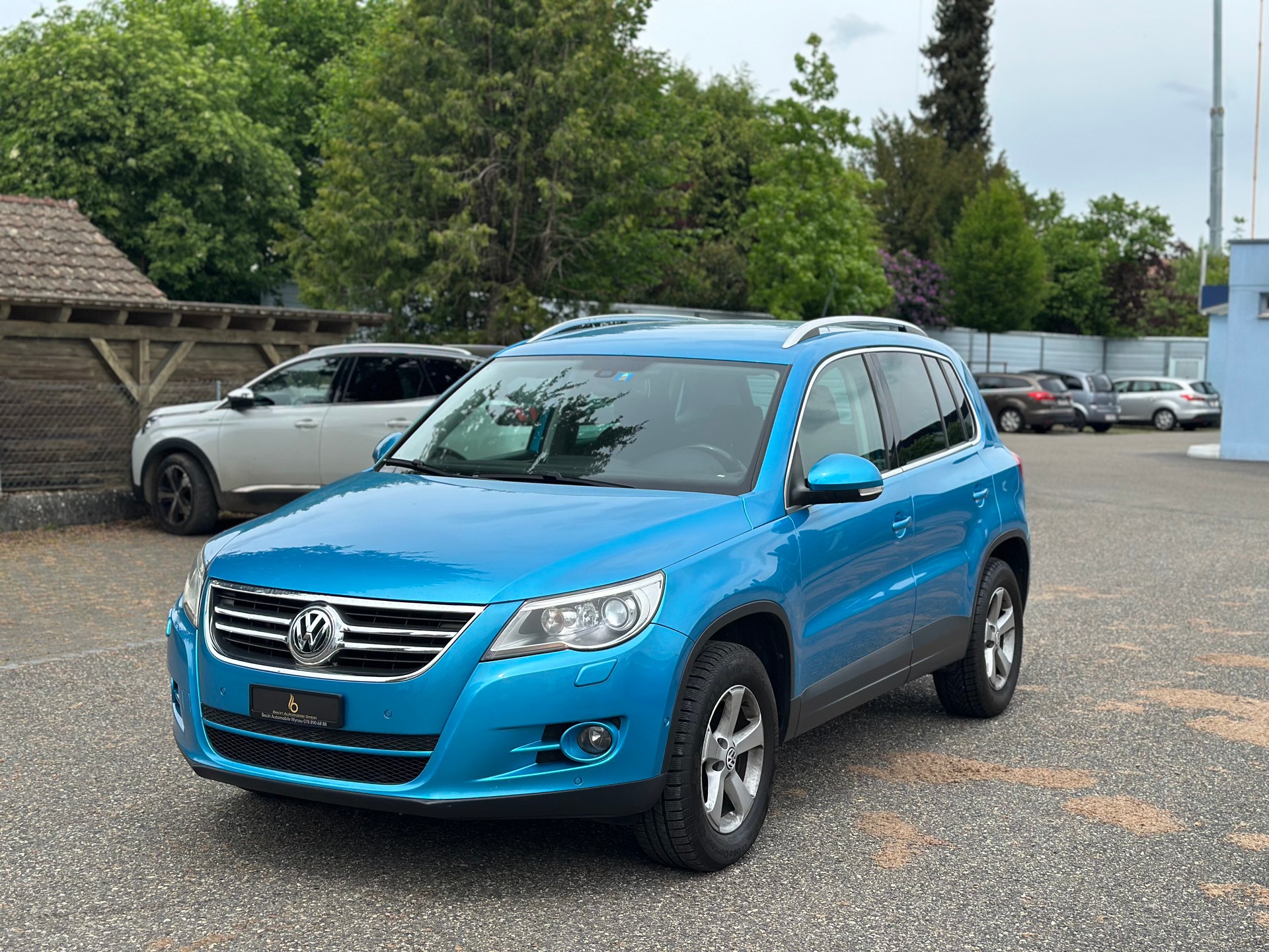 VW Tiguan 2.0 TSI Sport&Style-image-2