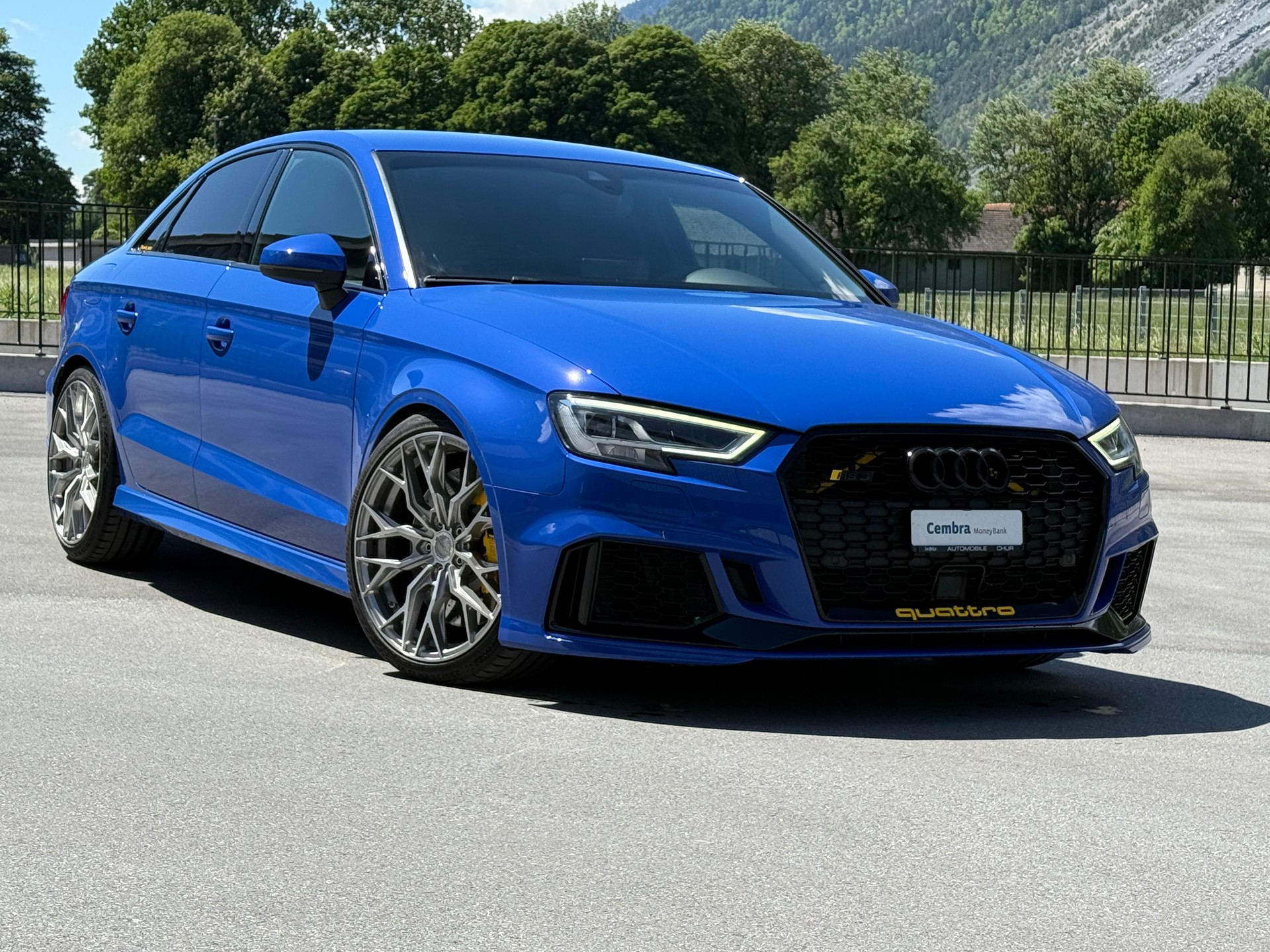 AUDI RS3 Limousine 2.5 TSI quattro S-tronic ohne OPF-image-2