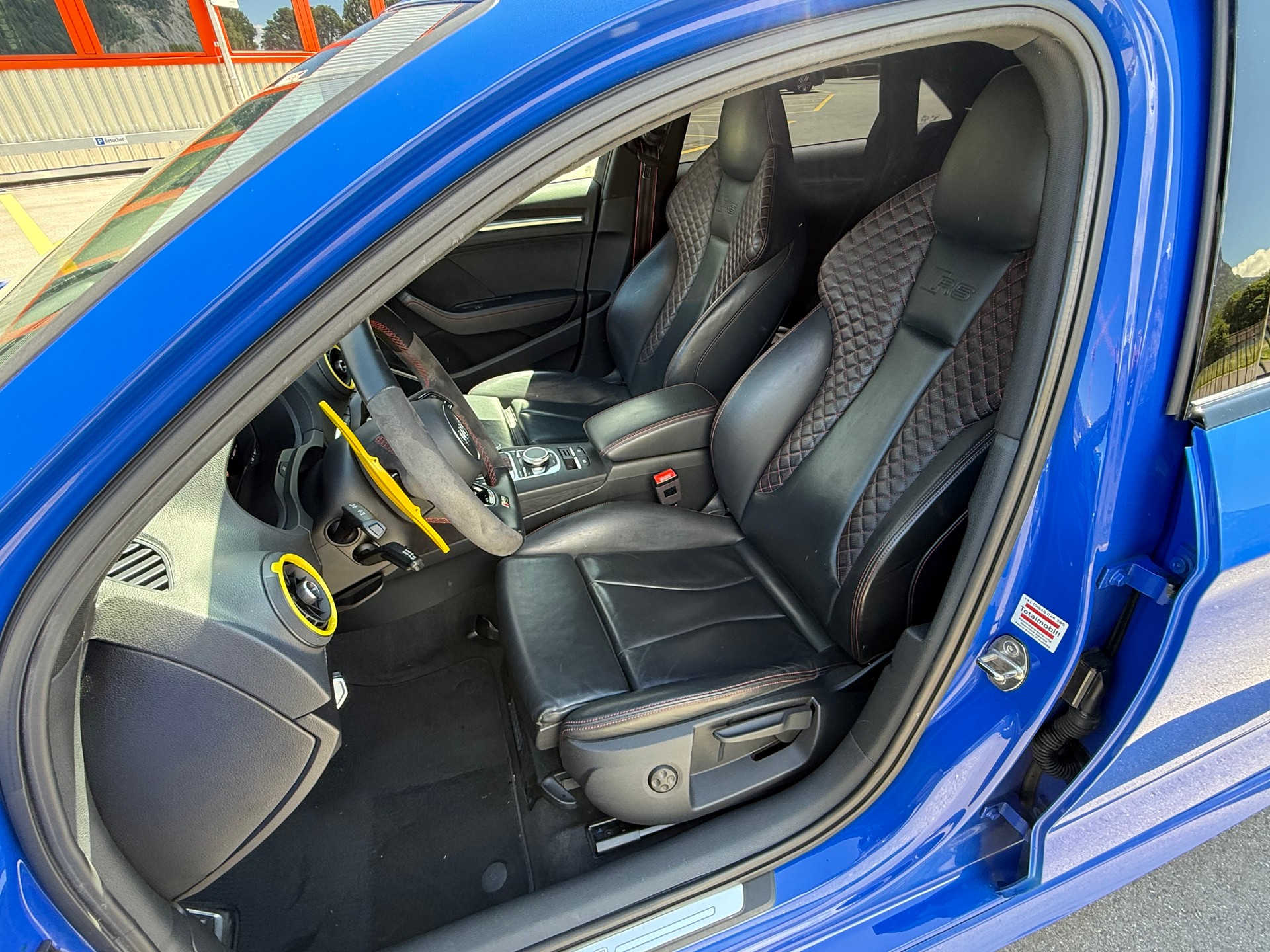 AUDI RS3 Limousine 2.5 TSI quattro S-tronic ohne OPF-image-10