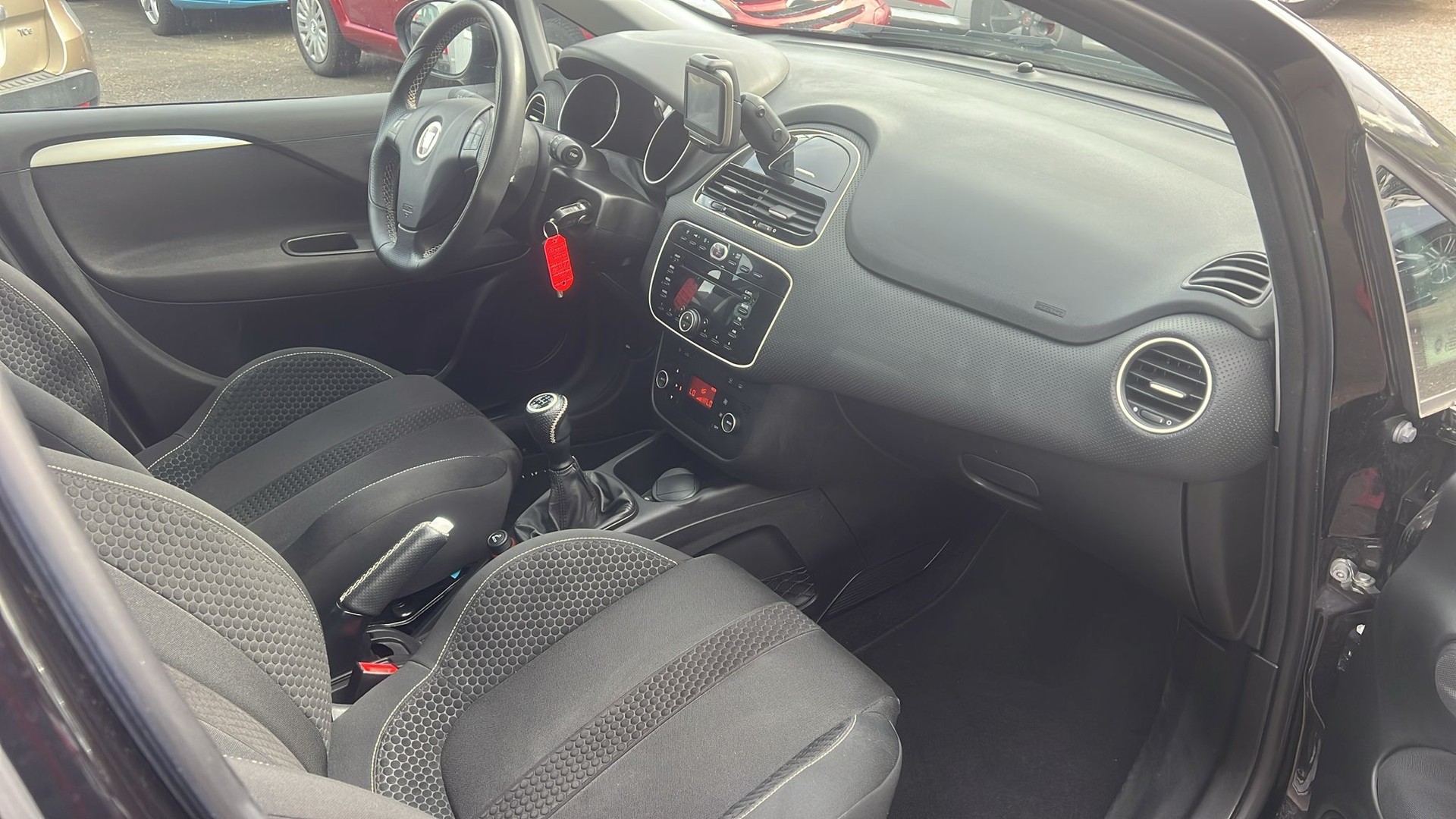FIAT Punto Evo 1.4 16V Turbo Sport-image-6