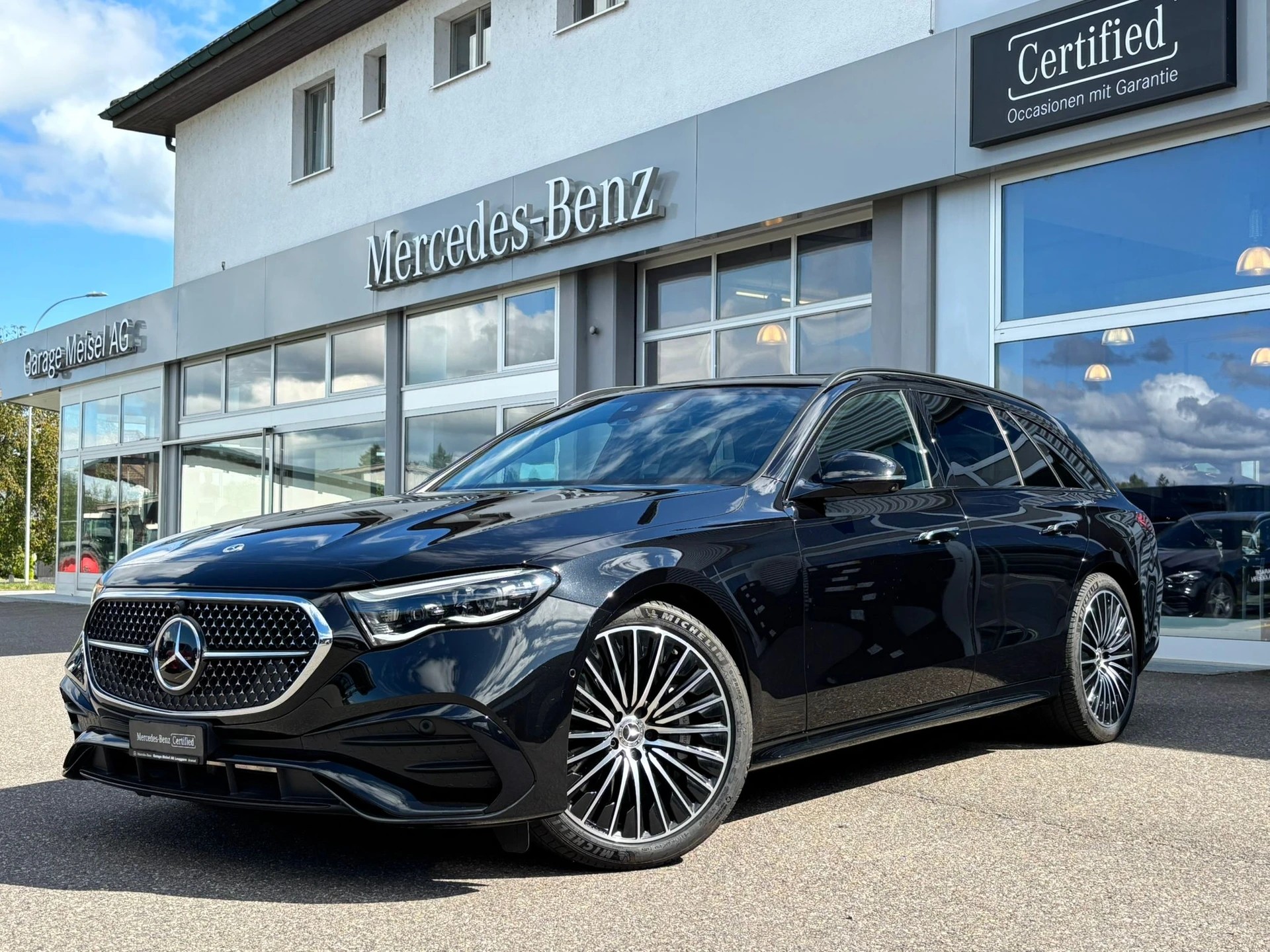 MERCEDES-BENZ E 300 de AMG Line 4matic-image-6