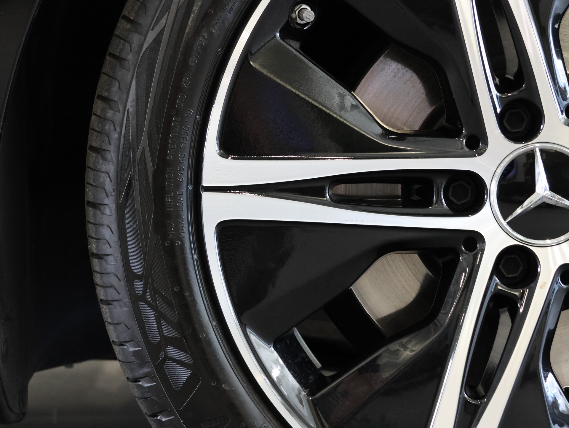 MERCEDES-BENZ A 180 7G-DCT *ALL BLACK*Kamera*Ambientebeleuchtung*-image-16