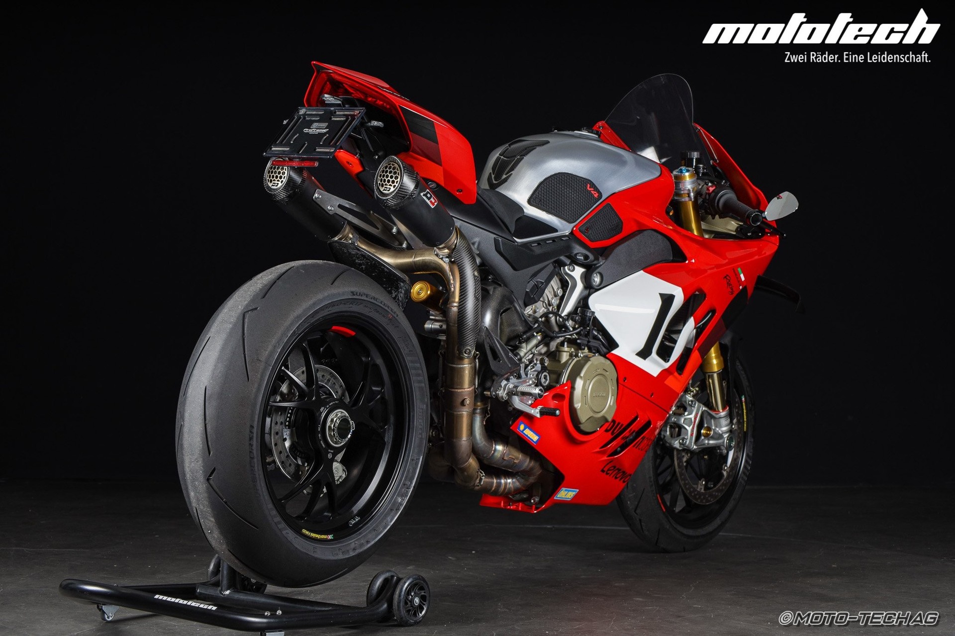 DUCATI Panigale V4 R QD-showroom-element-2