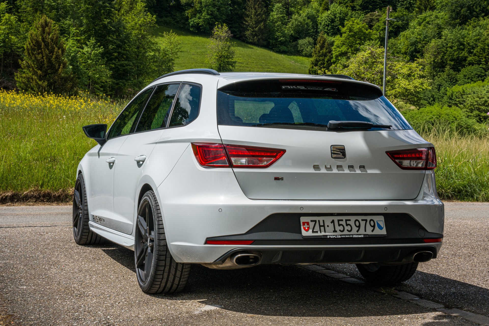 SEAT Leon ST 2.0 TSI 290 Cupra DSG-image-2