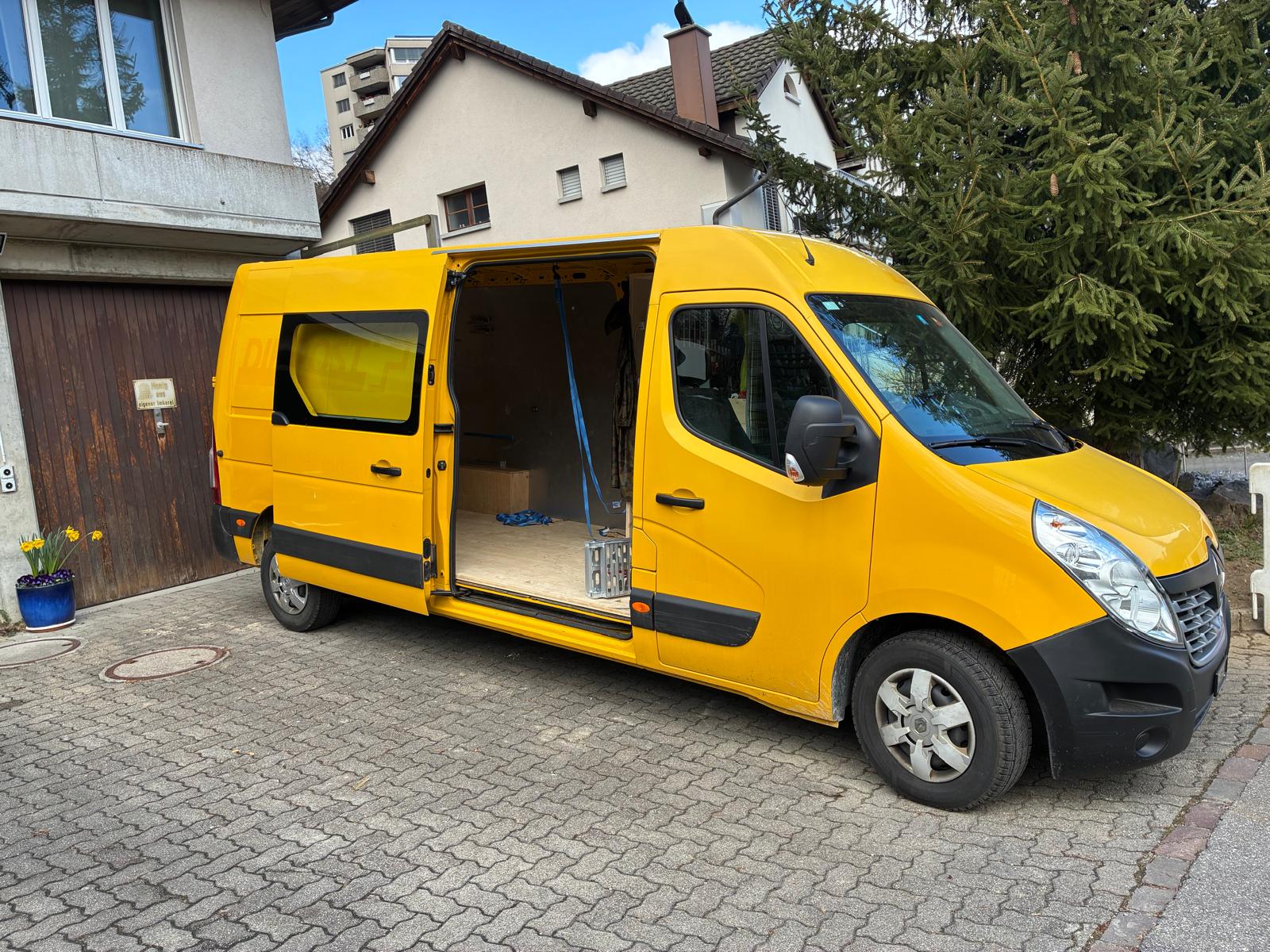 RENAULT 2.3 dCi 130-image-0