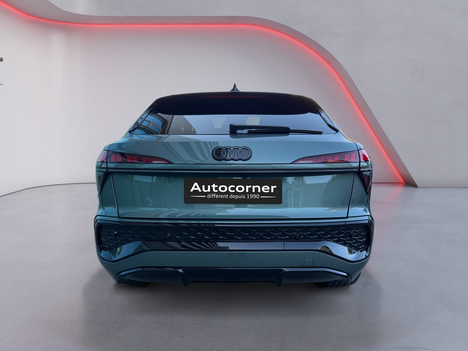 AUDI Q3 Sportback 110 kW TFSI S tronic-showroom-element-3
