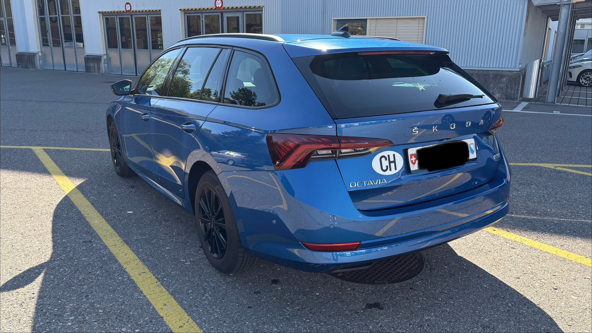 SKODA 1.5 TSI Style DSG-image-1