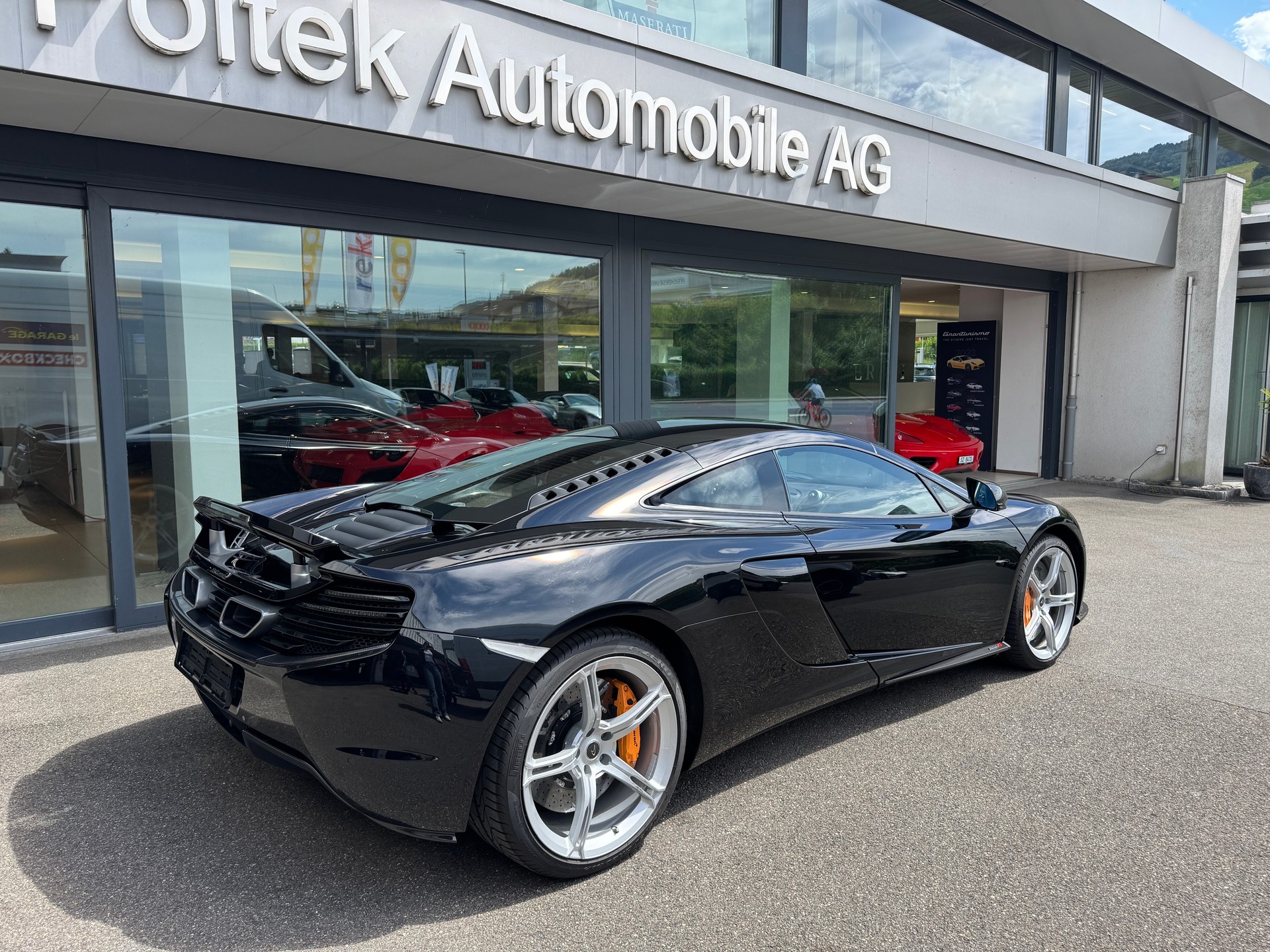 McLAREN 650S Coupé 3.8 V8-image-2