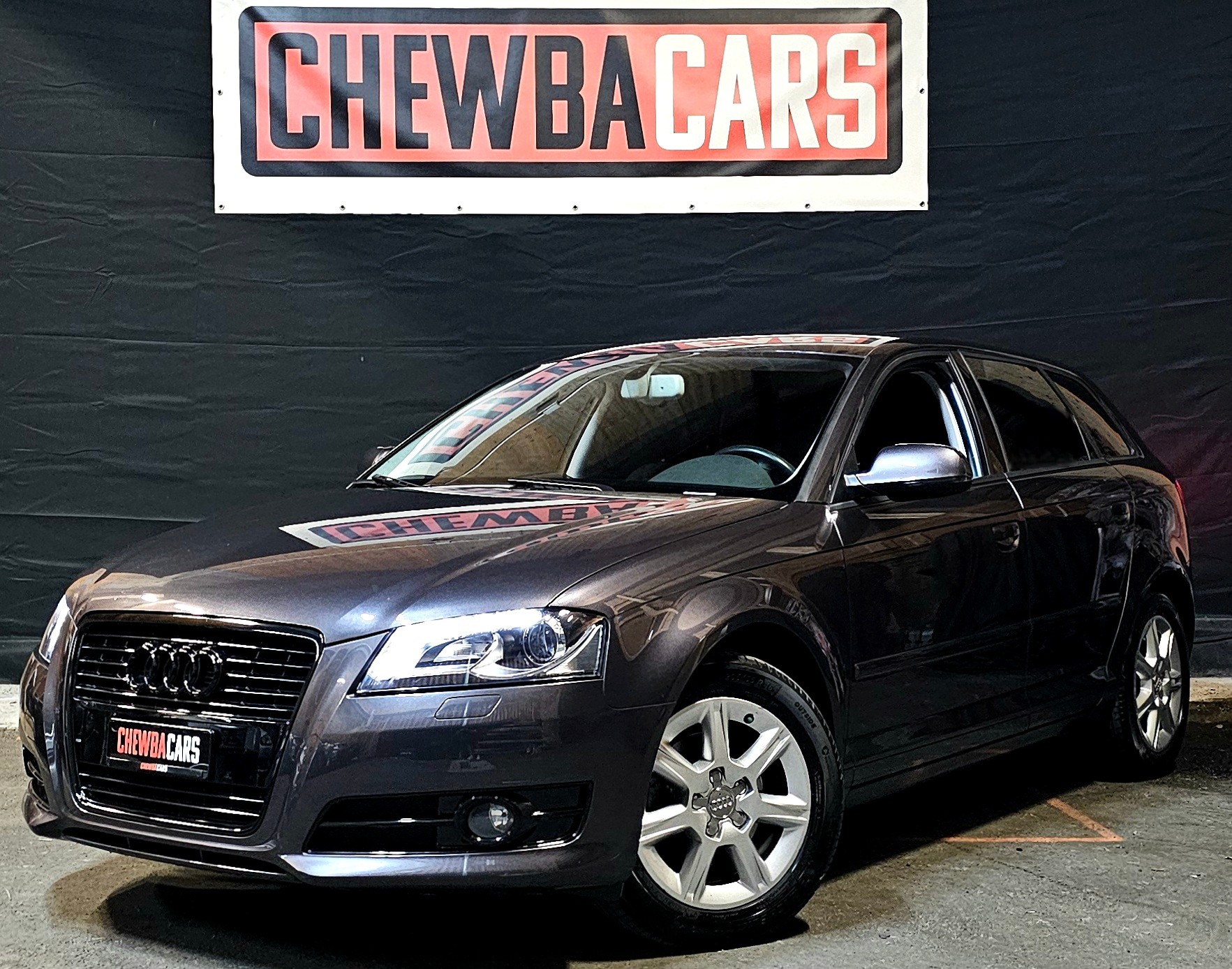 AUDI A3 Sportback 1.4 TFSI Attraction-image-0