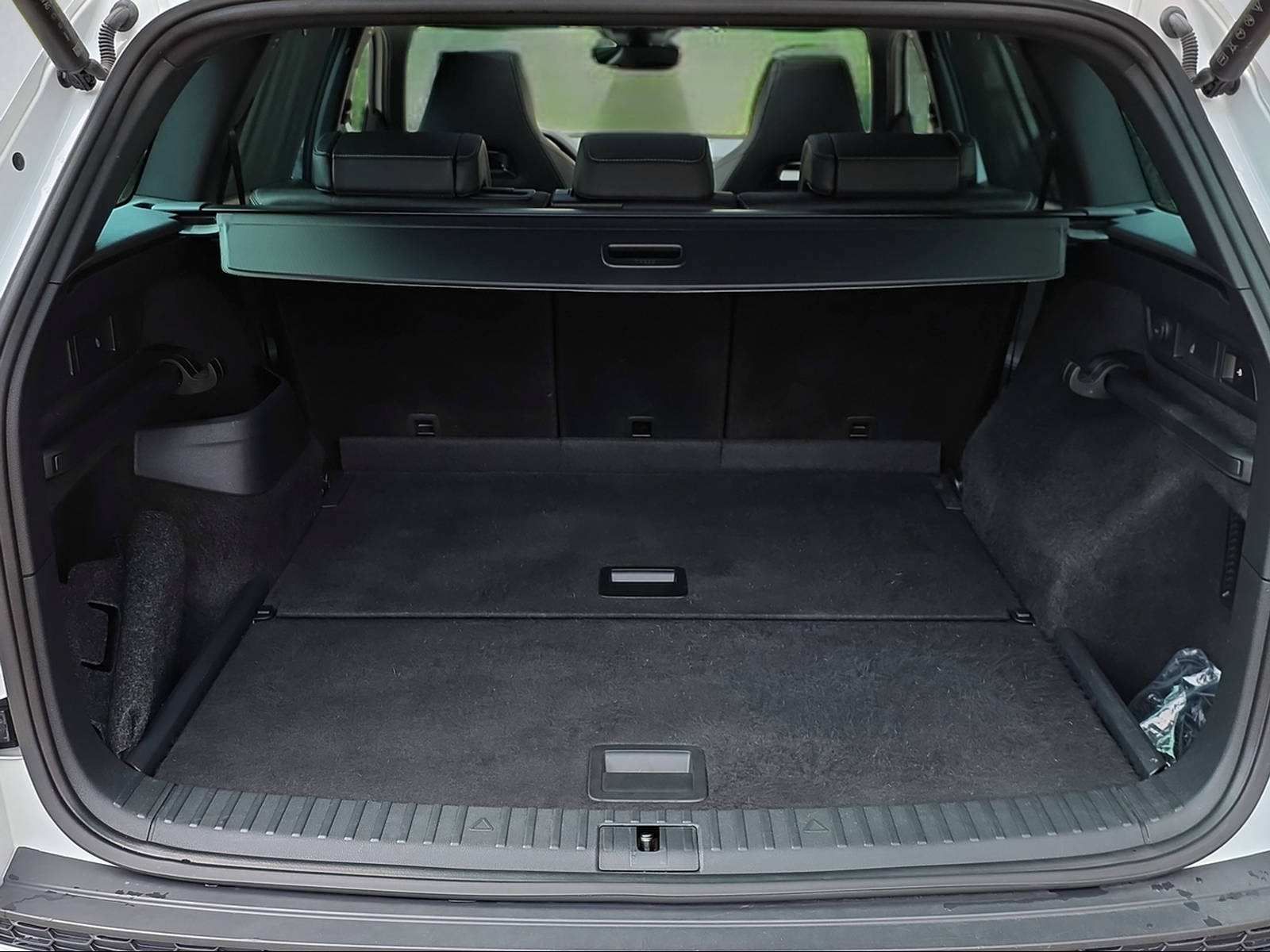 SKODA Kodiaq 2.0 TDI CR SportLine 4x4 DSG-image-11