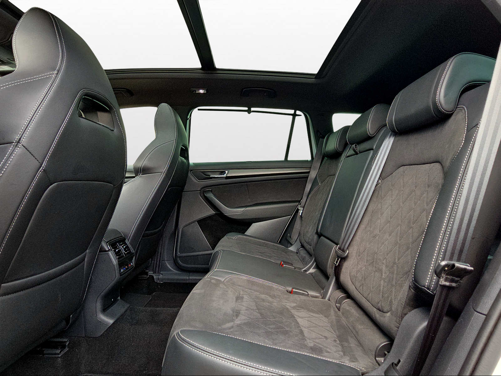 SKODA Kodiaq 2.0 TDI CR SportLine 4x4 DSG-image-10