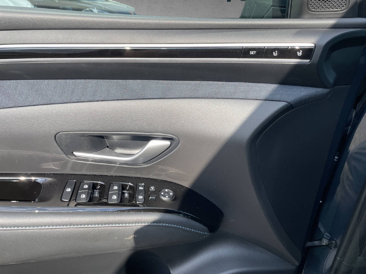 HYUNDAI Tucson 1.6 T-GDi HEV Vertex 4W SUN, MY23-image-12