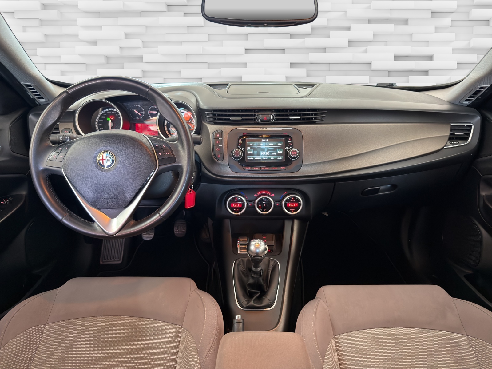 ALFA ROMEO Giulietta 1.4 MultiAir Distinctive-image-11