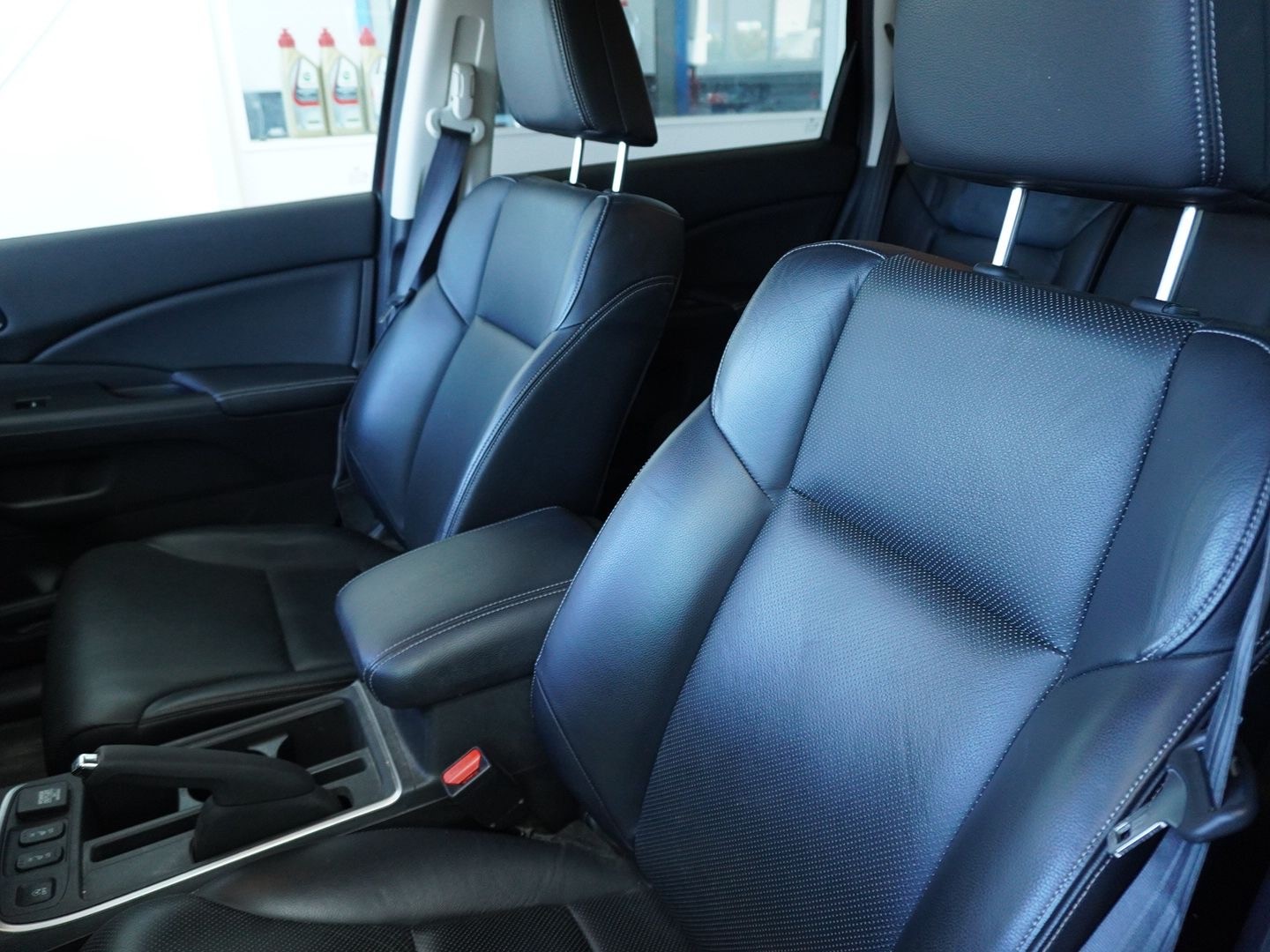 HONDA CR-V 1.6 i-DTEC Executive 4WD Automatic-image-3