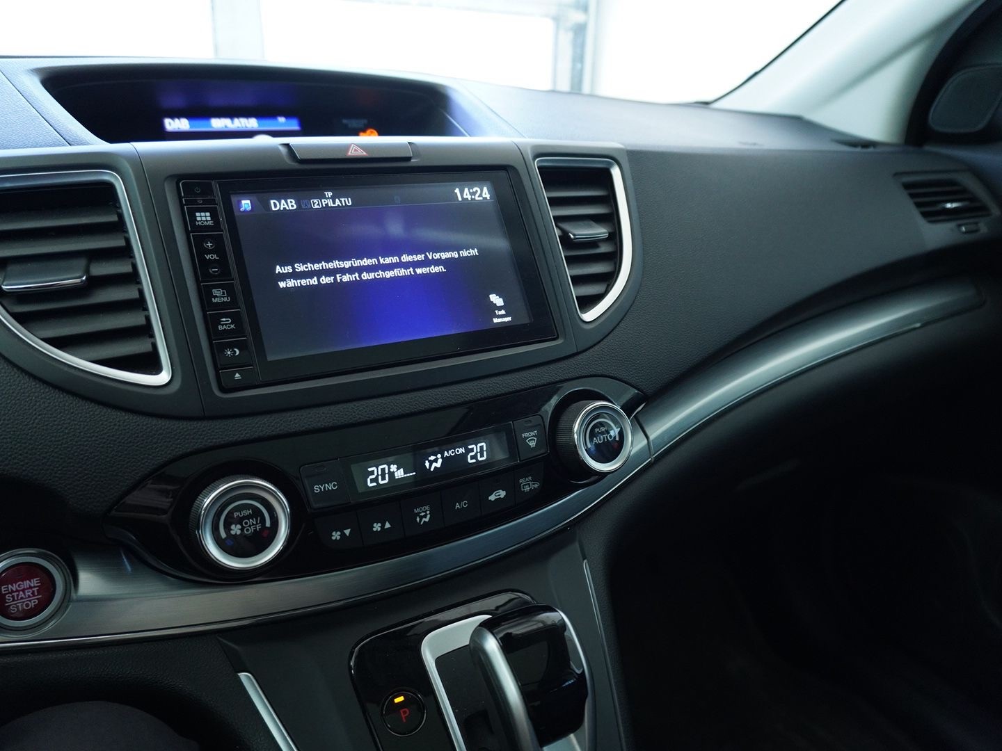 HONDA CR-V 1.6 i-DTEC Executive 4WD Automatic-image-7