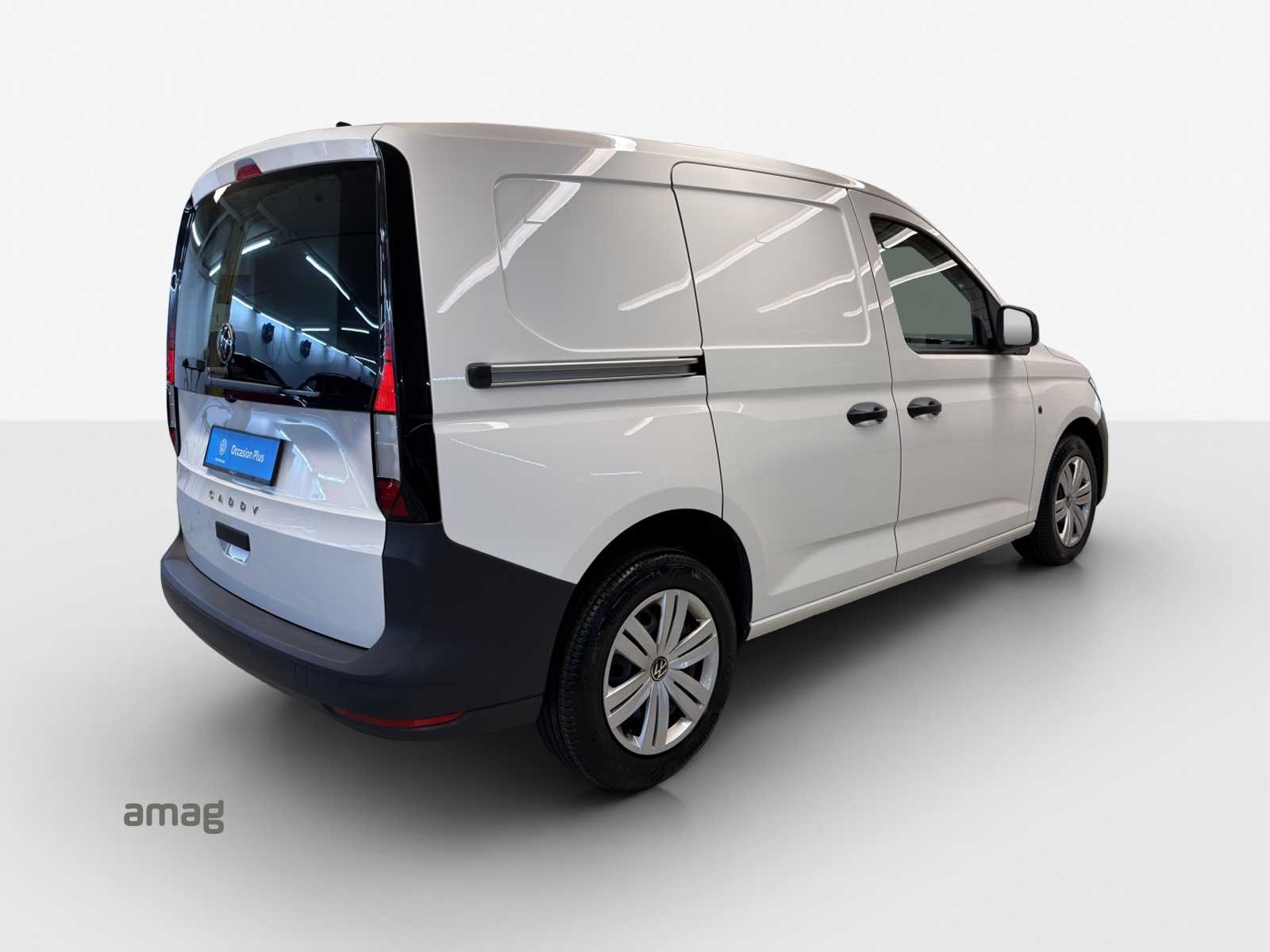VW Caddy Cargo 2.0TDI-image-4
