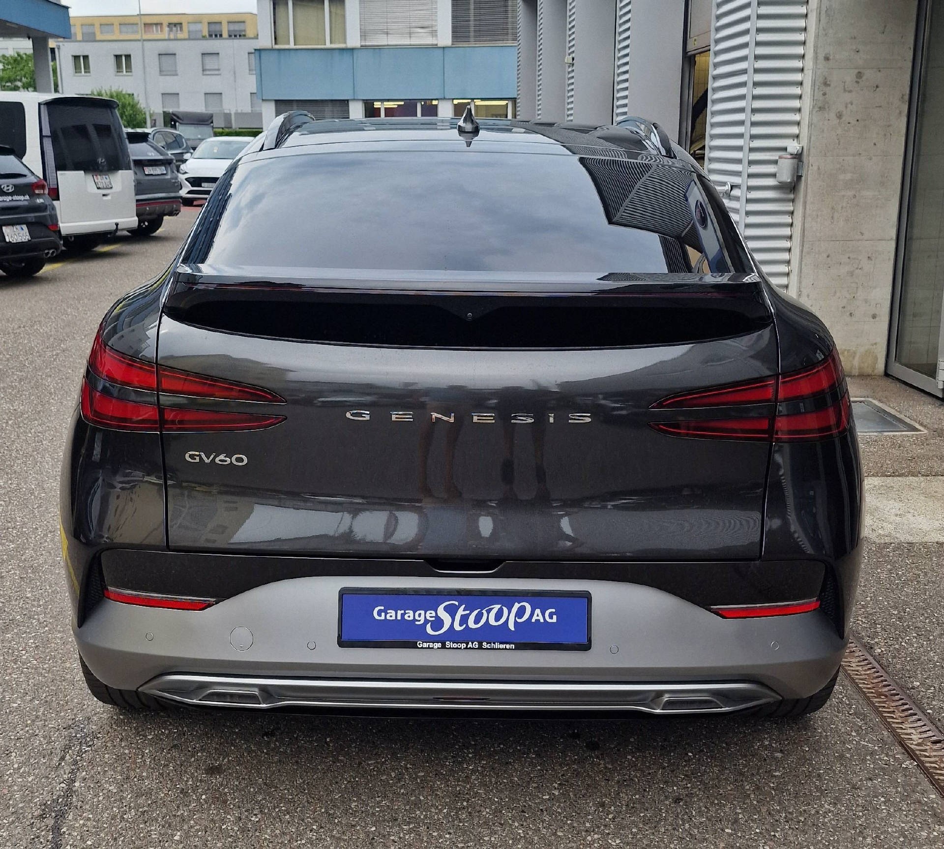 GENESIS GV60 Dual Motor Sport AWD-image-3