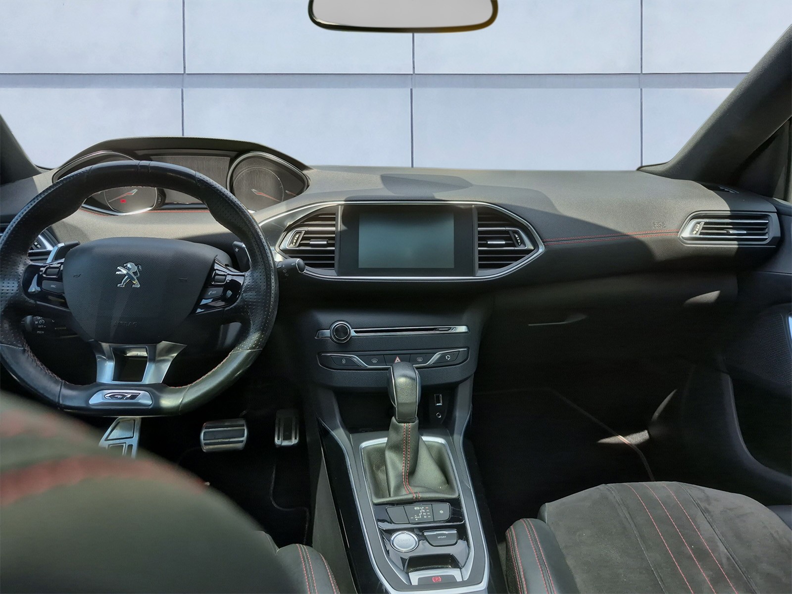 PEUGEOT 308 SW 2.0 BlueHDi 180 GT-image-11