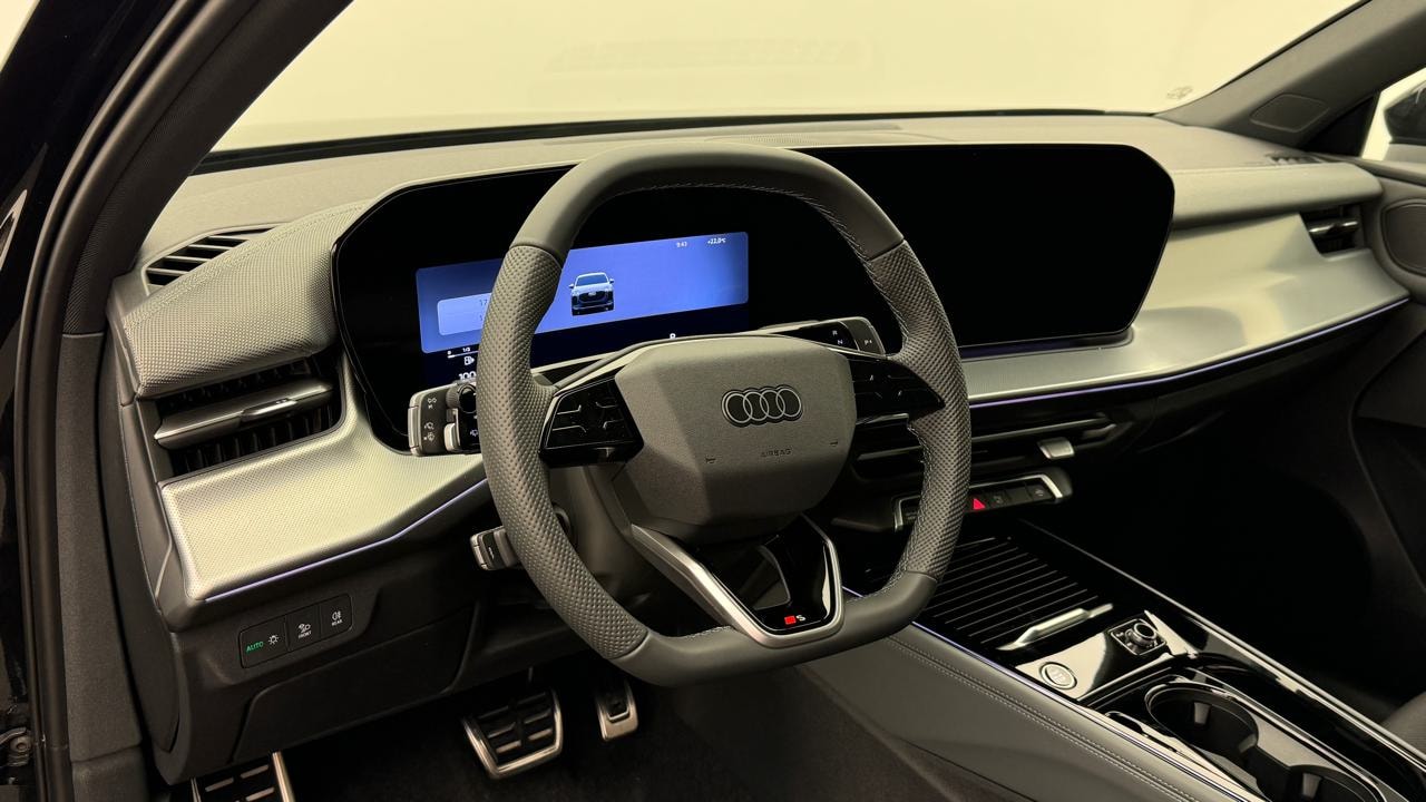 AUDI Q3 Sportback TFSI quattro S line 150 kW S-tronic-image-6