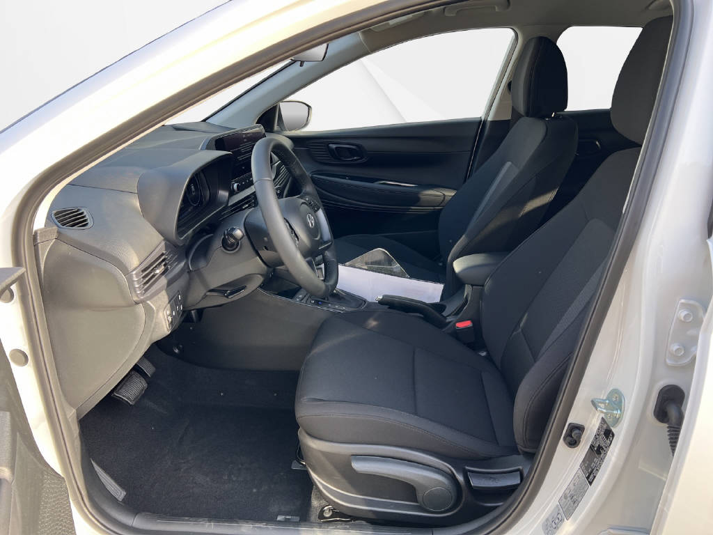HYUNDAI i20 1.0 T-GDi Amplia DCT-image-4