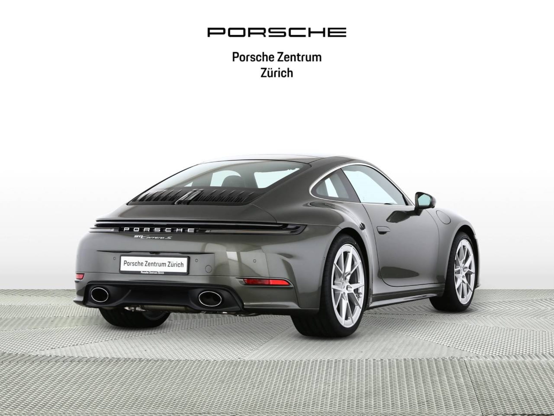 PORSCHE 911 Carrera S-image-2