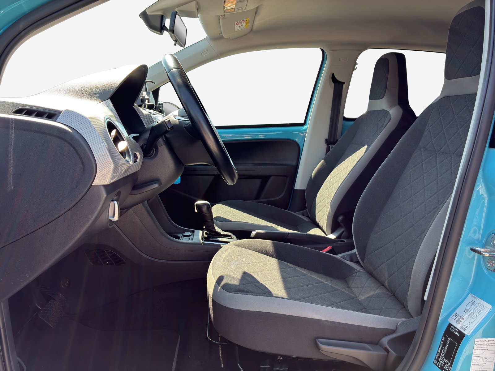 VW e-Up-image-7