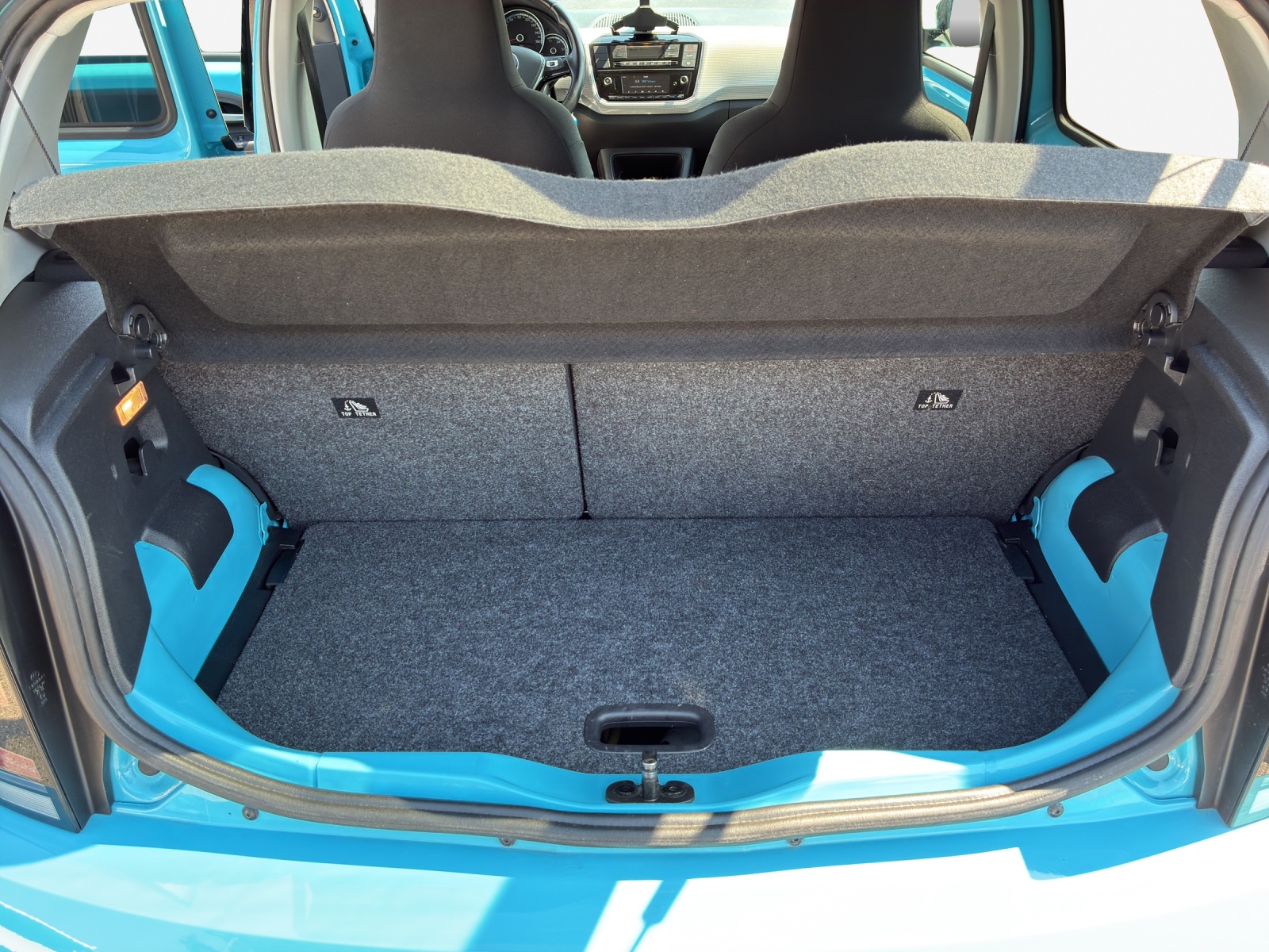 VW e-Up-image-12