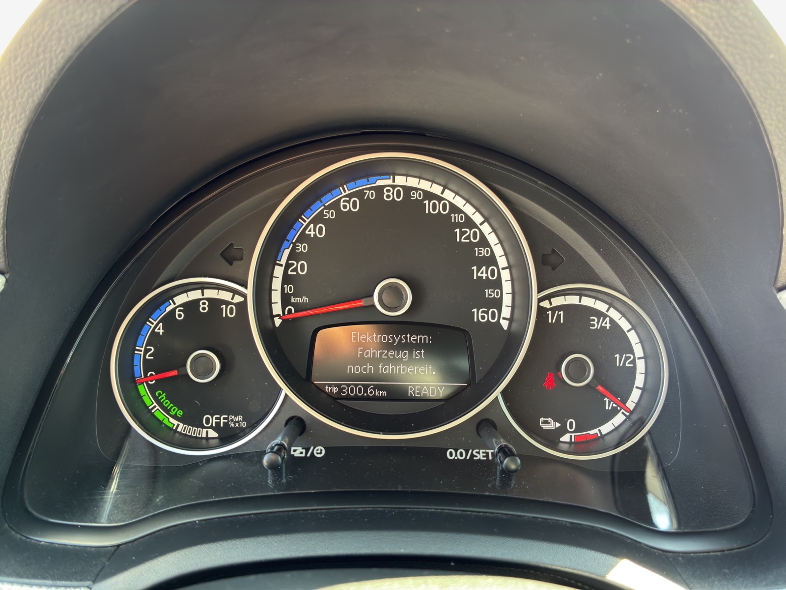 VW e-Up-image-14