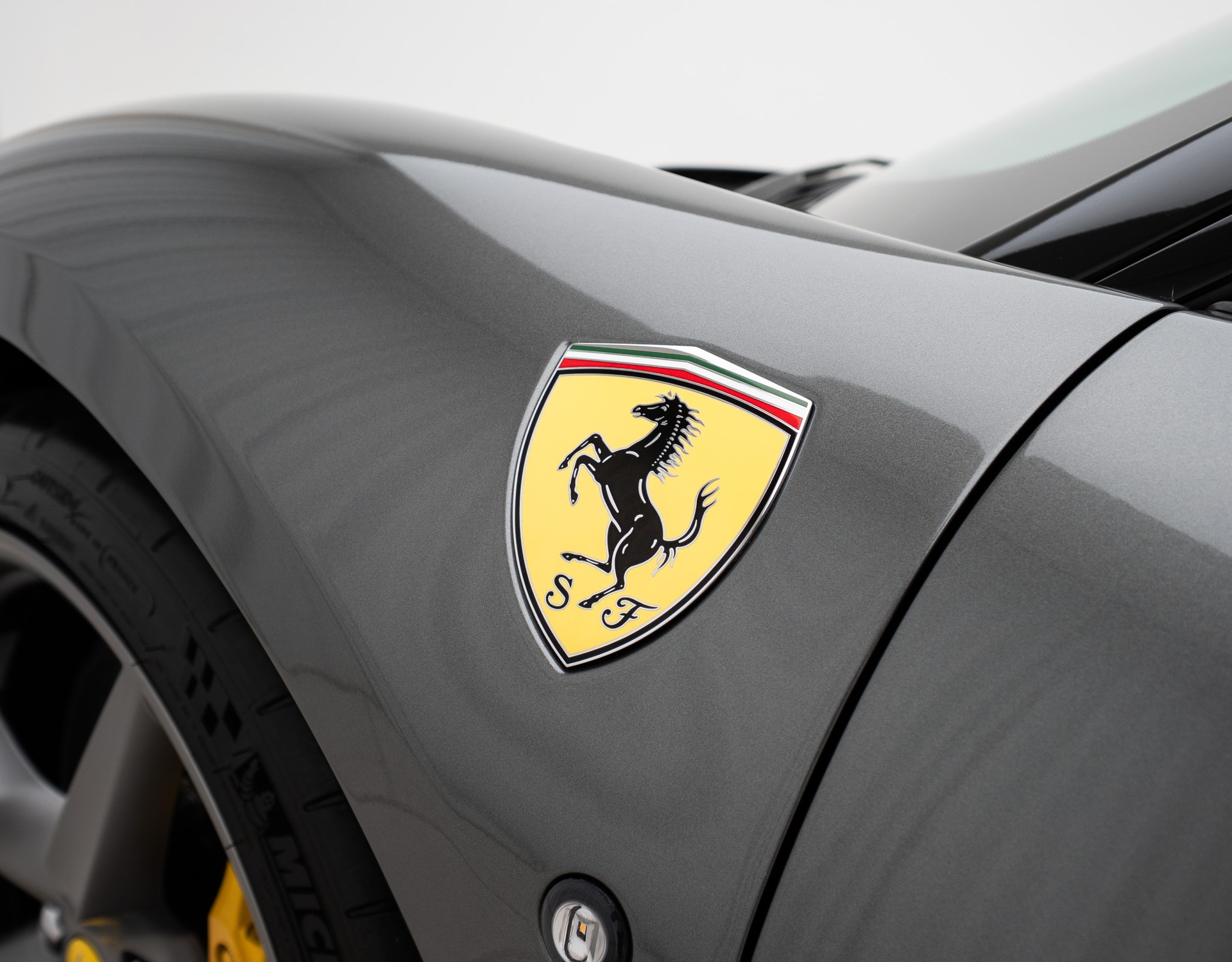 FERRARI F8 Tributo-image-19