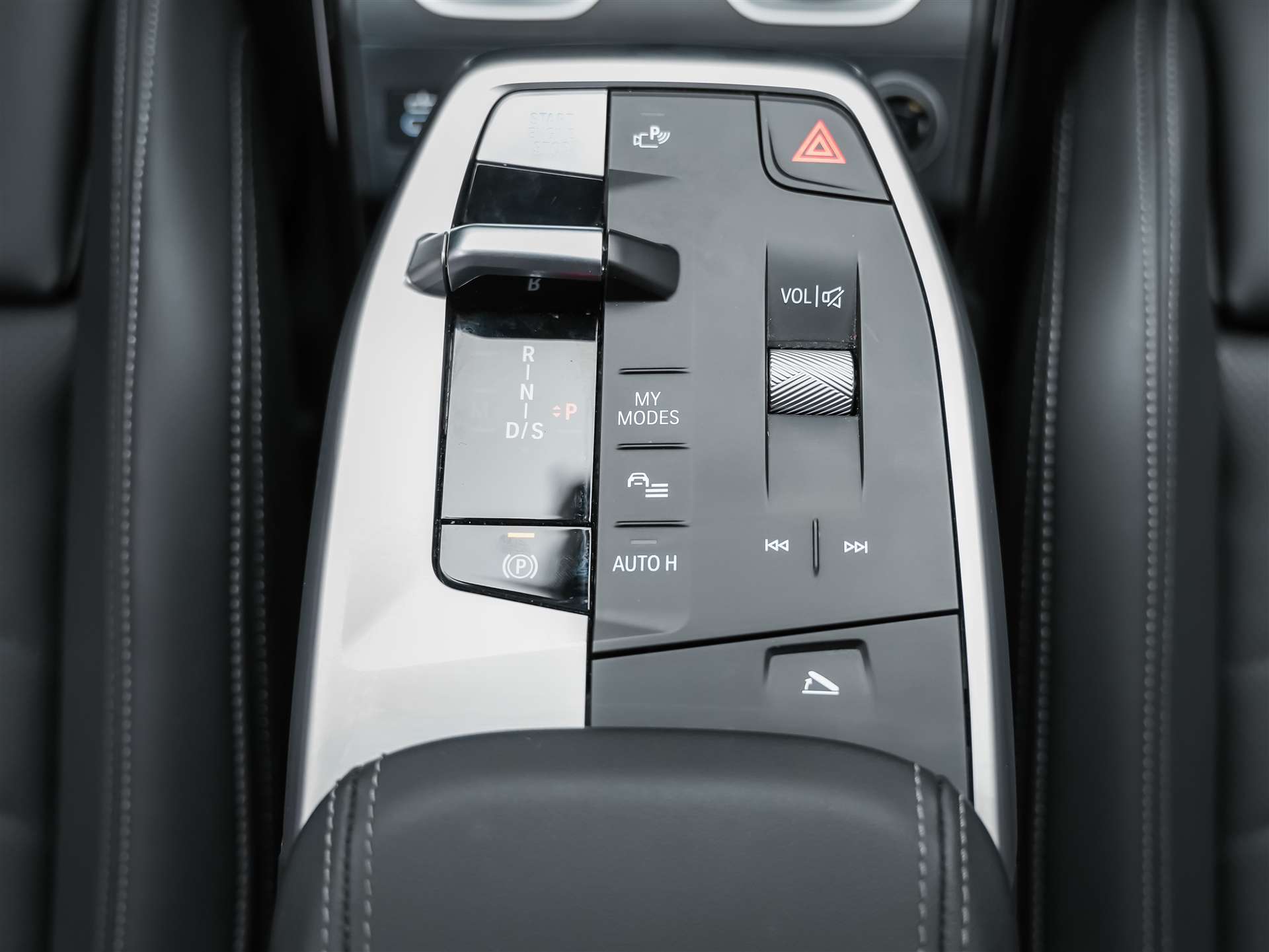 BMW X2 sDrive 20i M Sport *Werksgarantie*El. Sitze mit Memory*Lenkradheizung*-image-19
