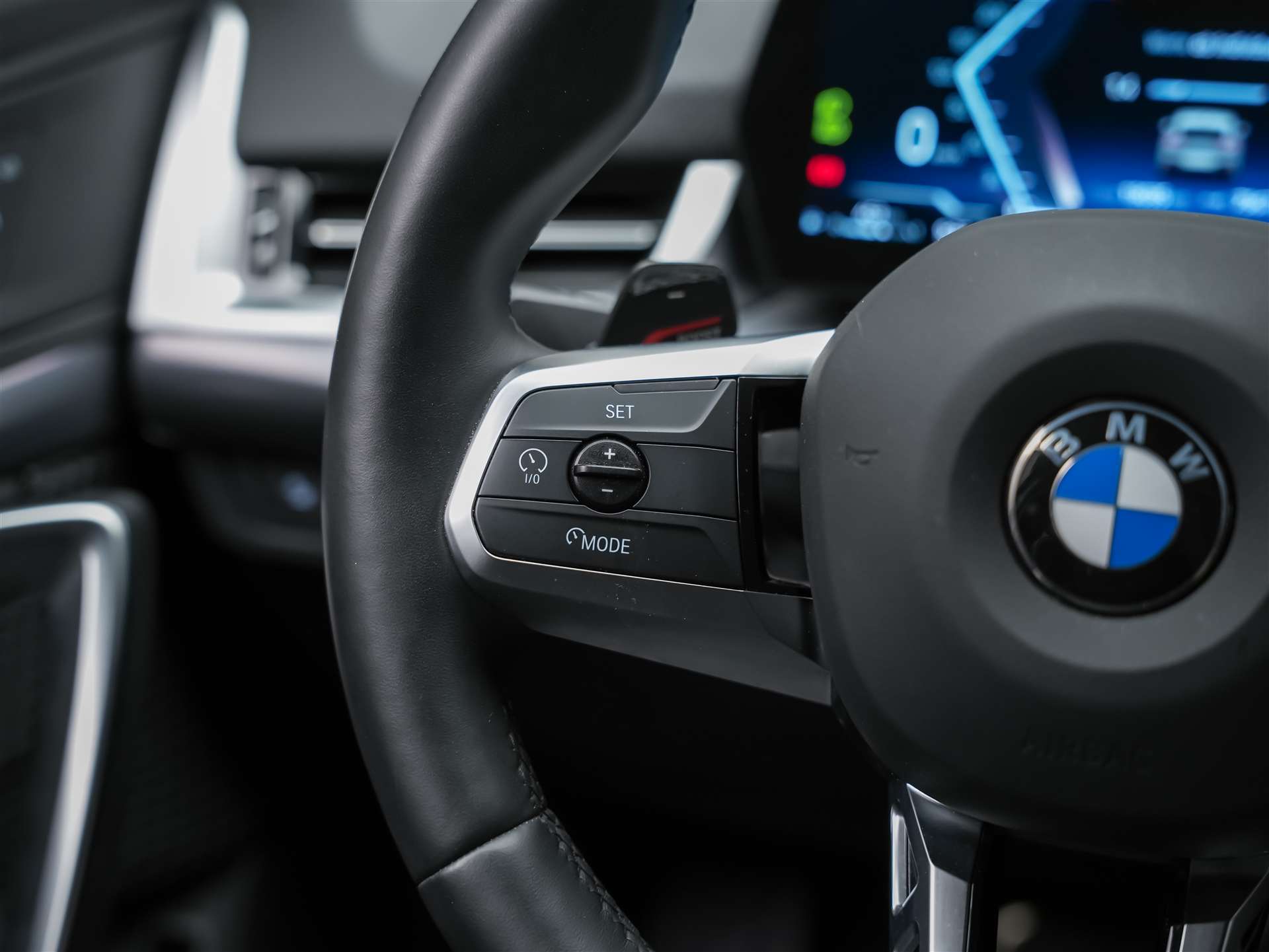 BMW X2 sDrive 20i M Sport *Werksgarantie*El. Sitze mit Memory*Lenkradheizung*-image-25