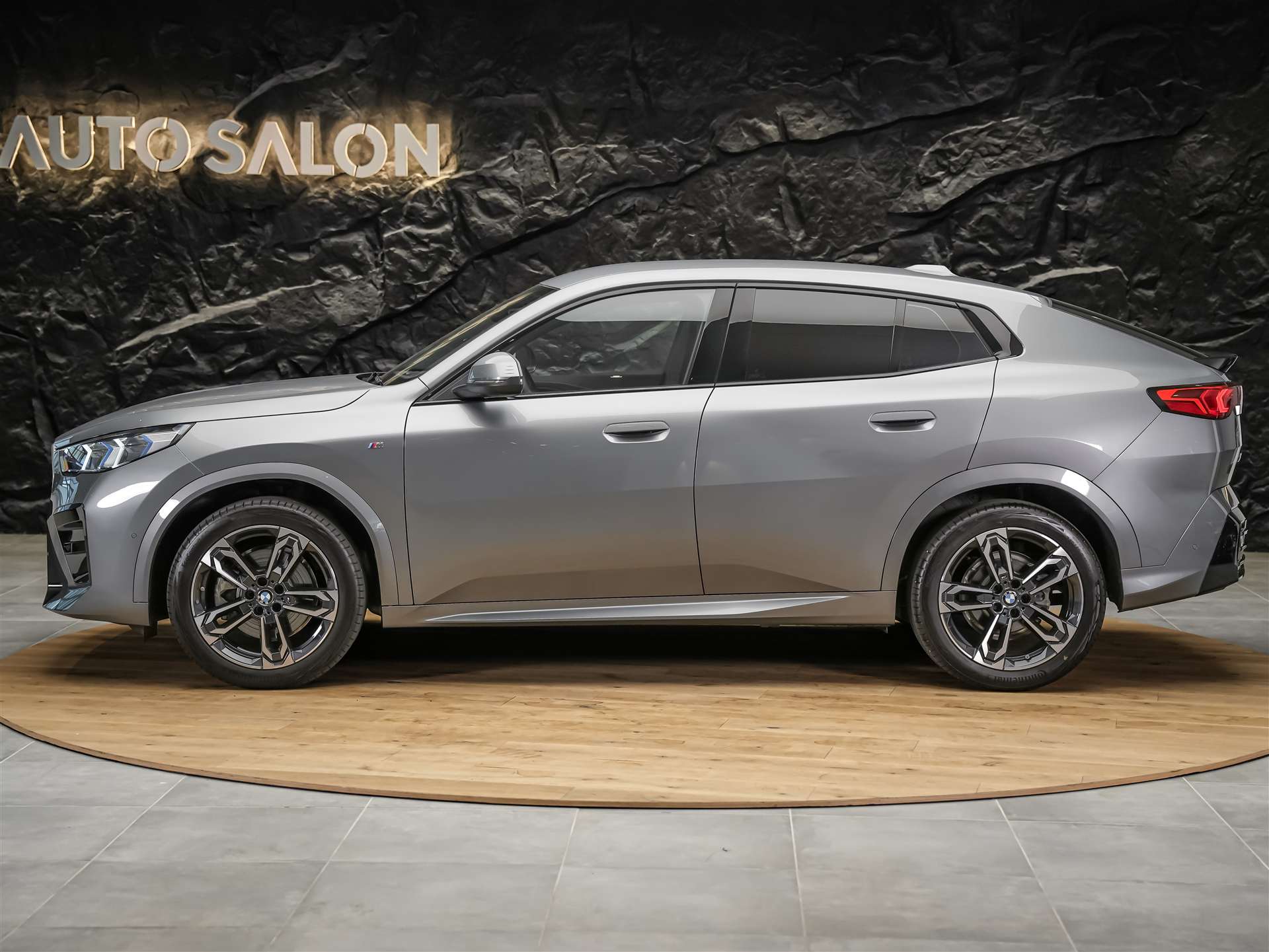 BMW X2 sDrive 20i M Sport *Werksgarantie*El. Sitze mit Memory*Lenkradheizung*-image-1