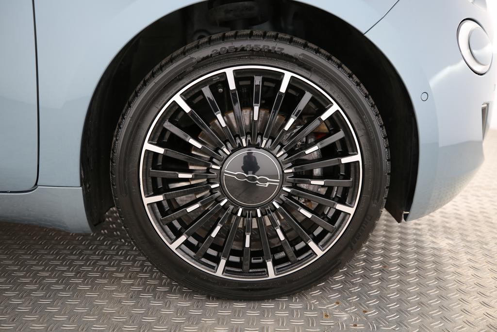 FIAT 500 La Prima 3+1-image-13