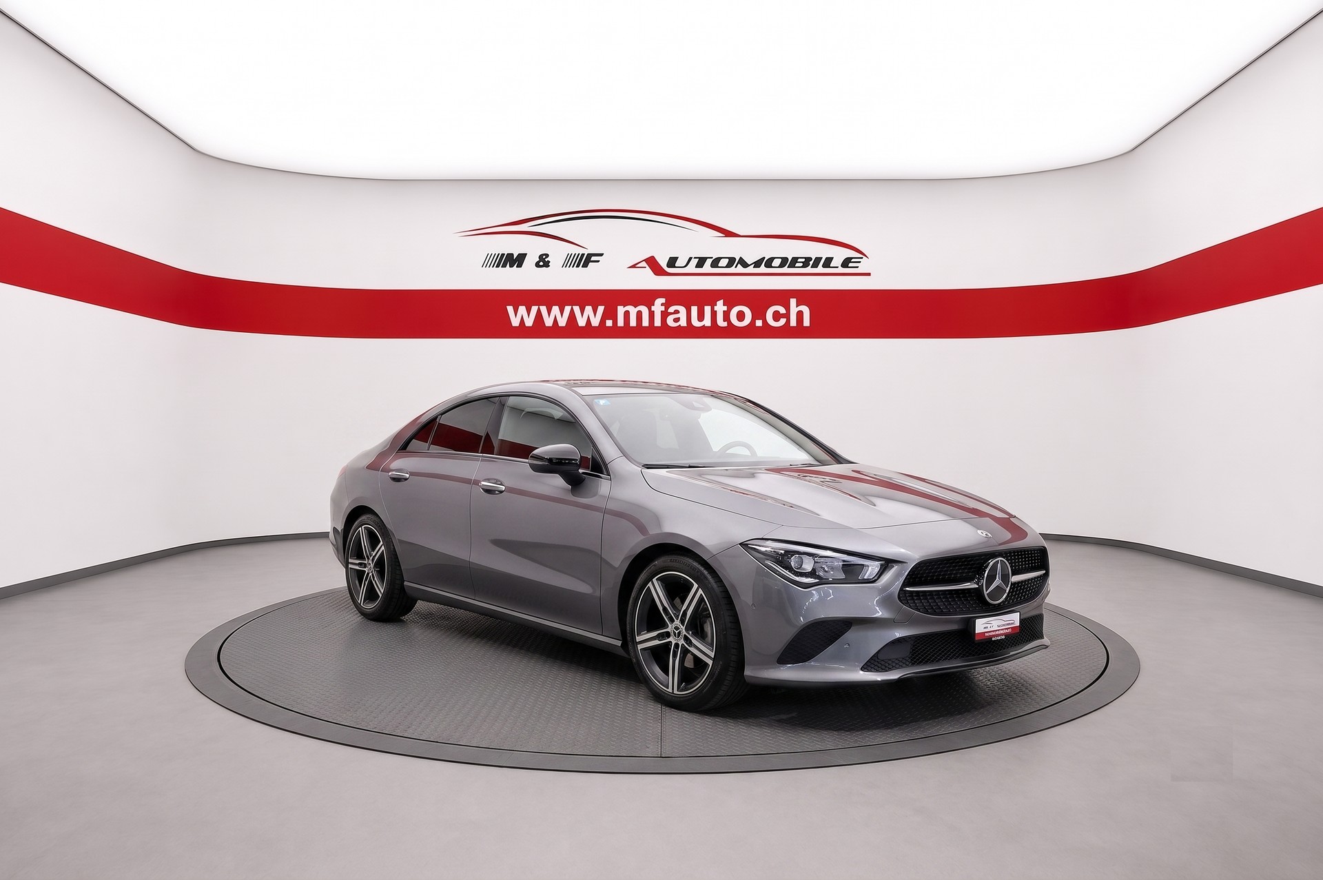 MERCEDES-BENZ CLA 200 d Progressive 4matic CH FAHRZEUG-image-1