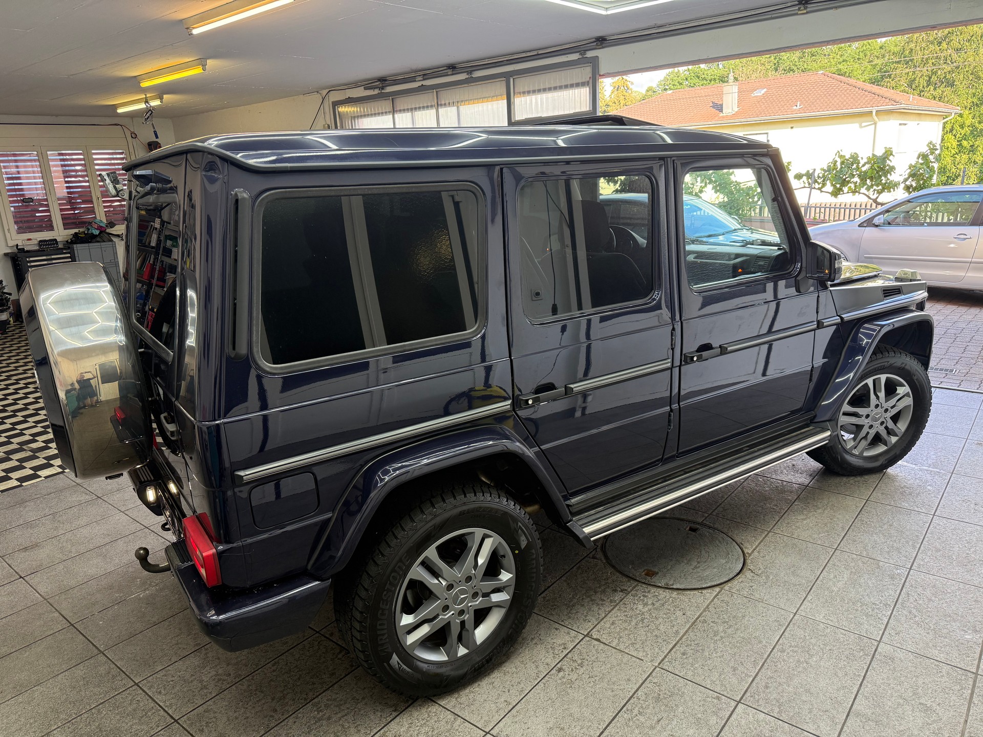 MERCEDES-BENZ G 350 BlueTEC 7G-Tronic-image-2
