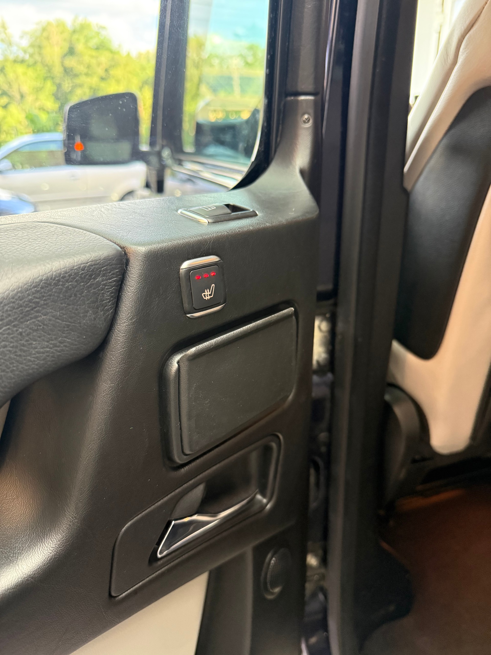 MERCEDES-BENZ G 350 BlueTEC 7G-Tronic-image-9