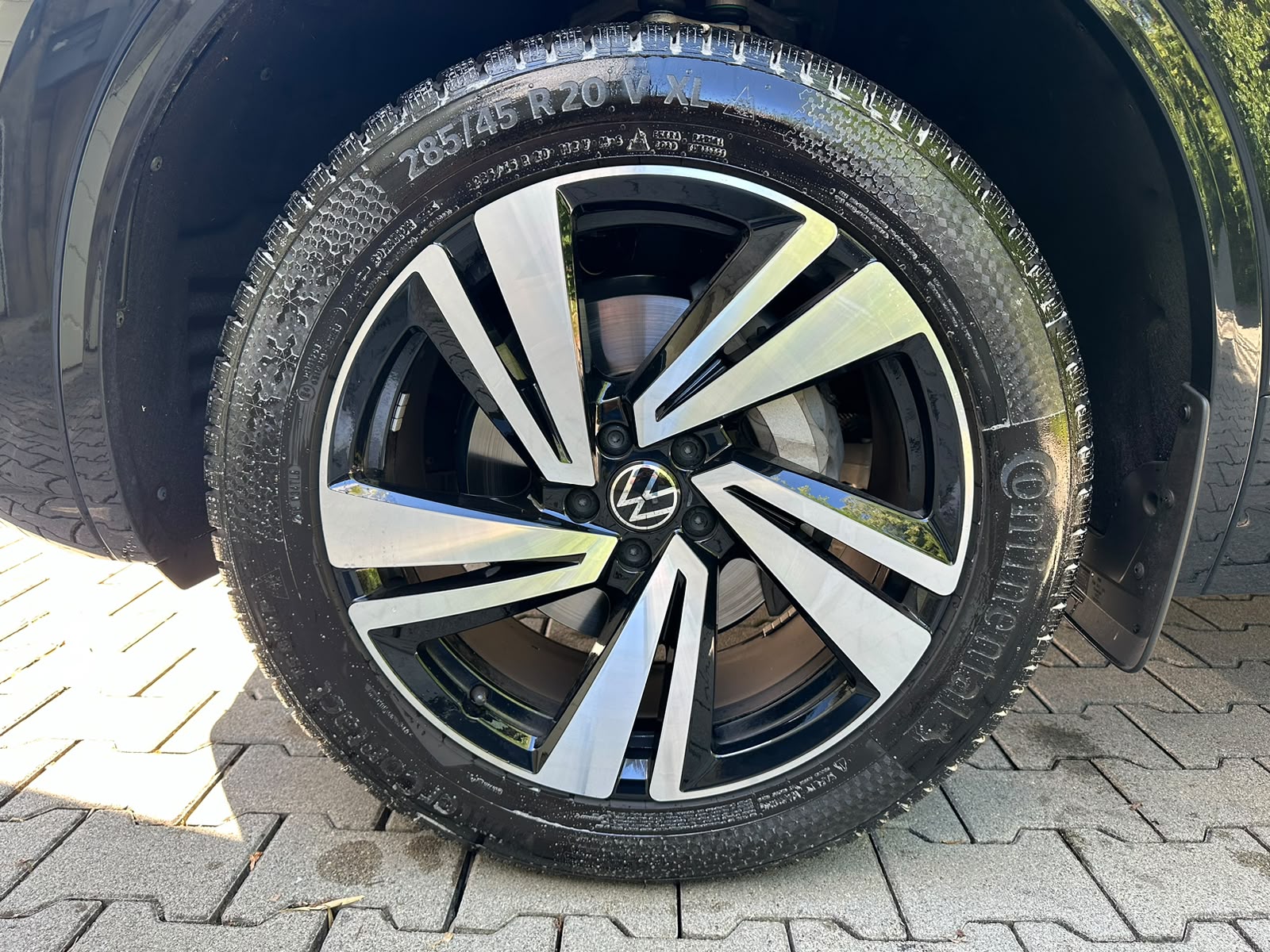VW Touareg 3.0 TDI R-Line Tiptronic-image-8