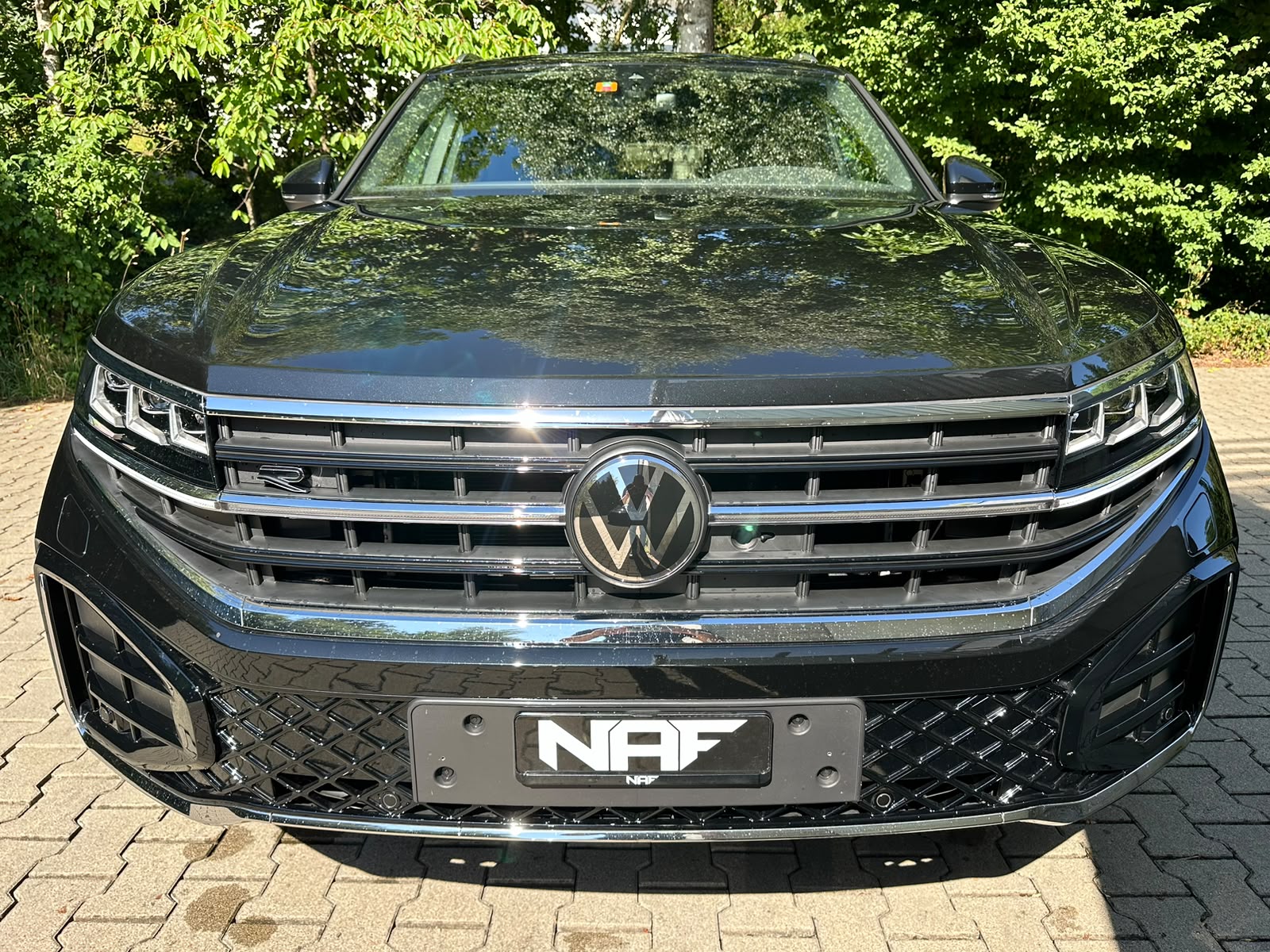 VW Touareg 3.0 TDI R-Line Tiptronic-image-7