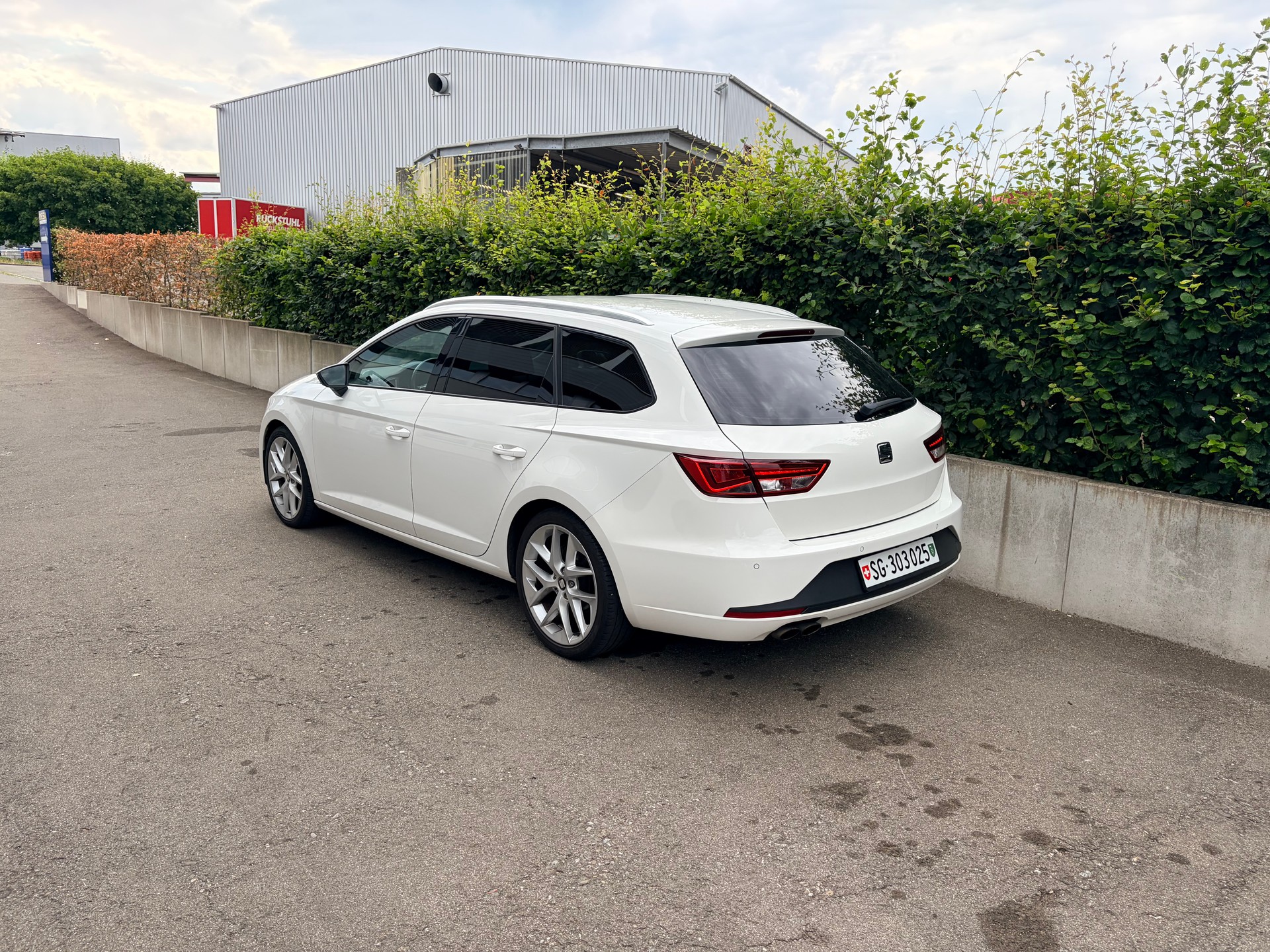 VW FR Line-image-1