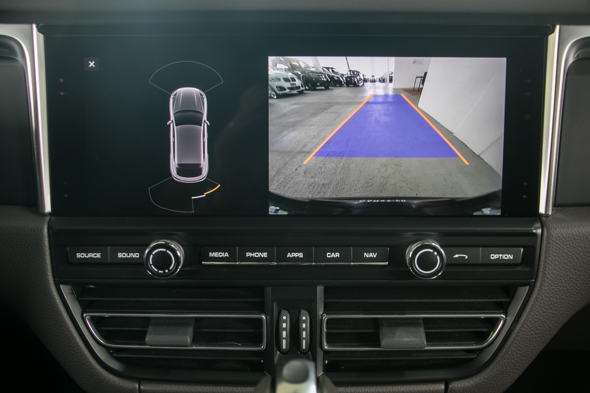 PORSCHE Macan PDK-image-7