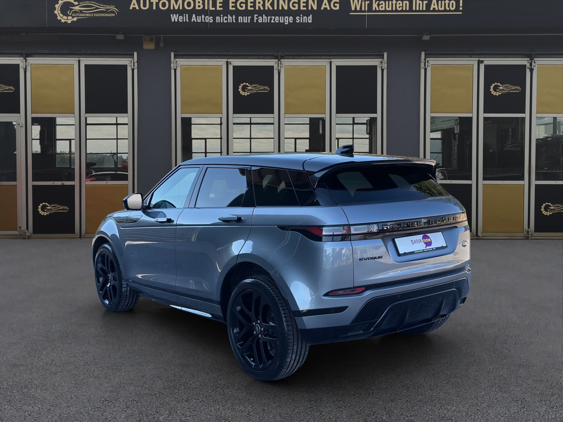 LAND ROVER Range Rover Evoque 2.0 T 300 R-Dynamic HSE-image-6