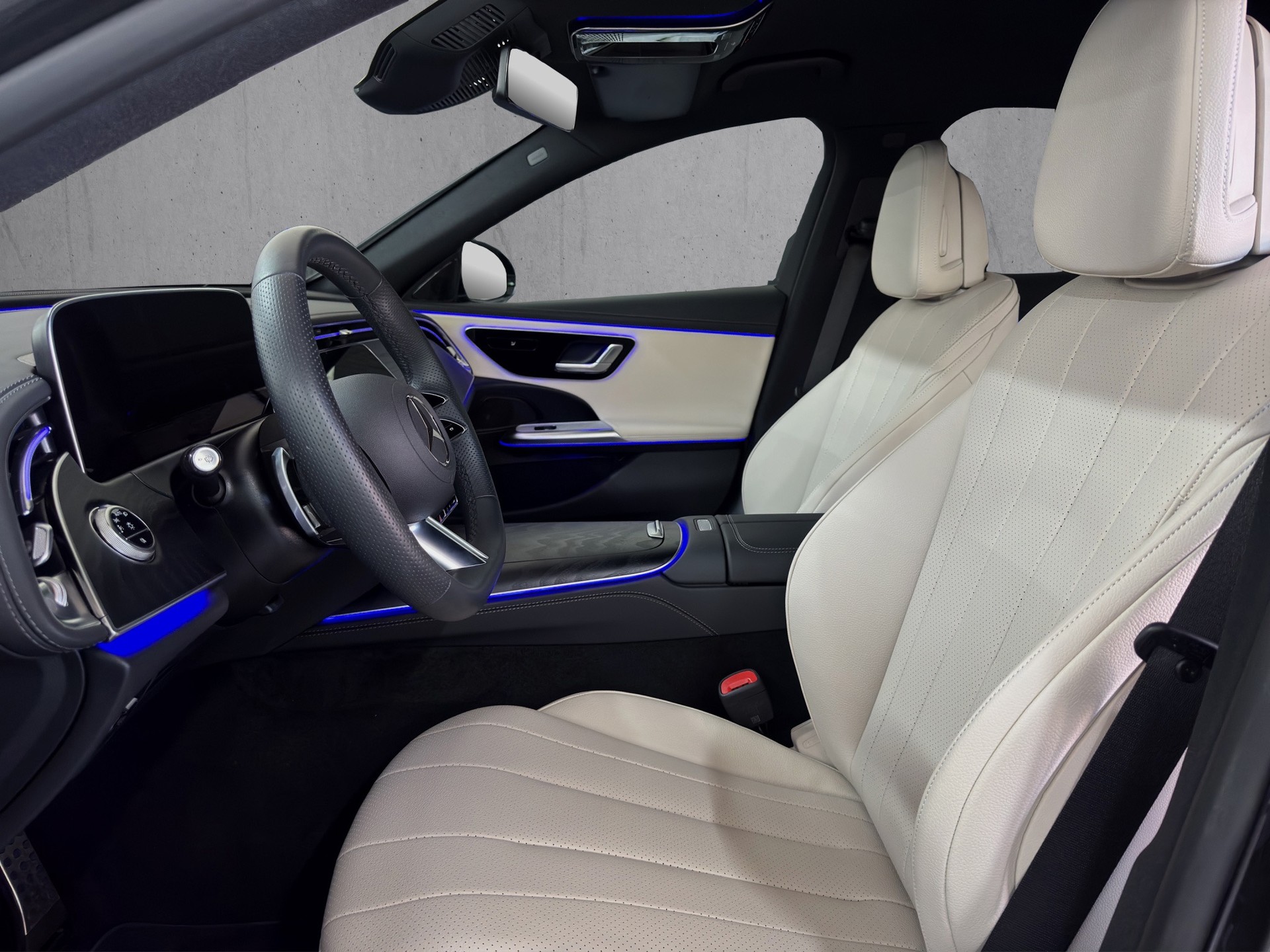 MERCEDES-BENZ E 200 9G-Tronic AMG Line "360°Kamera-Distronic-Totwinkel"-image-7