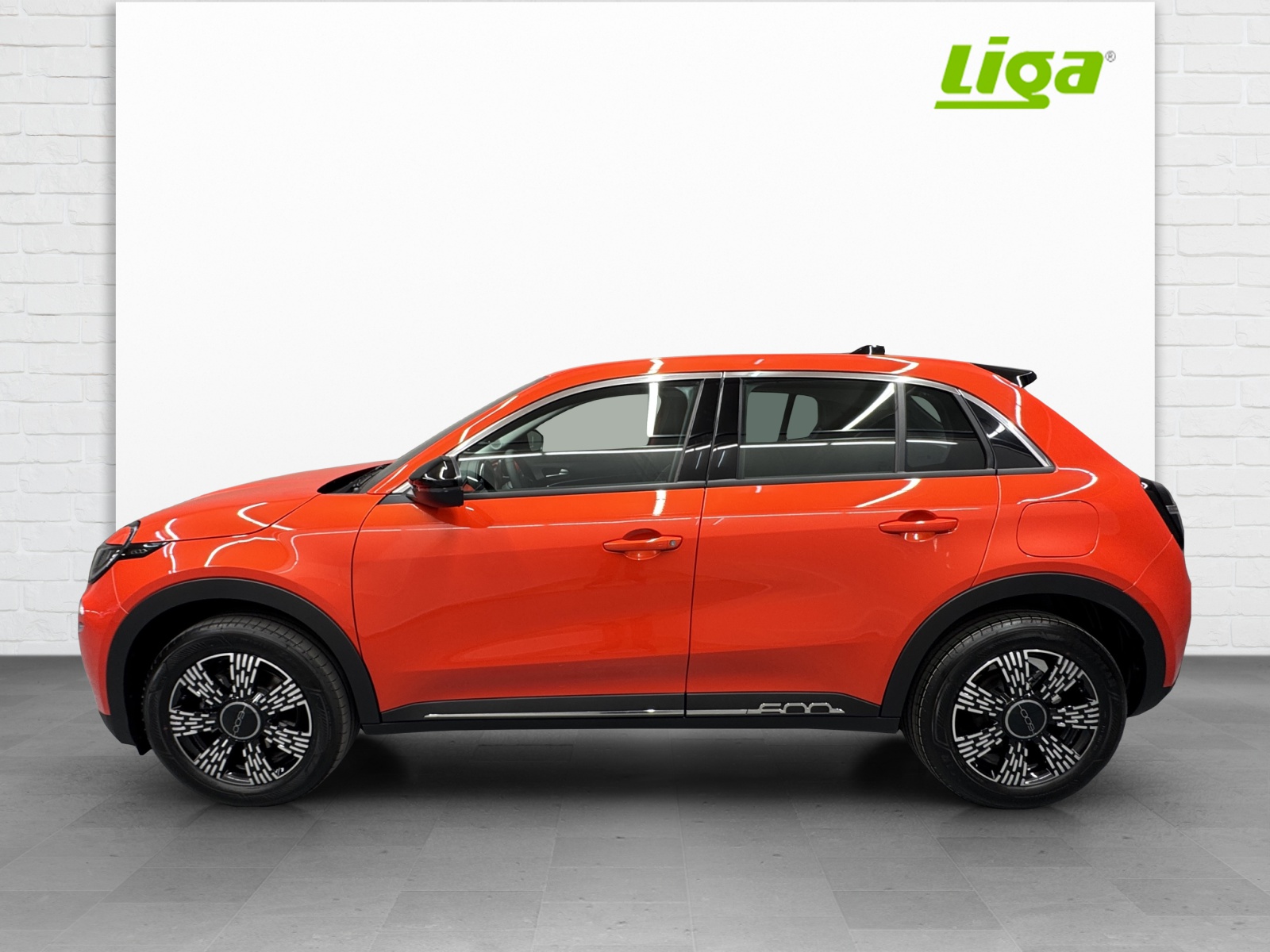 FIAT 600 1.2 Hybrid Cult C&S&W-image-2