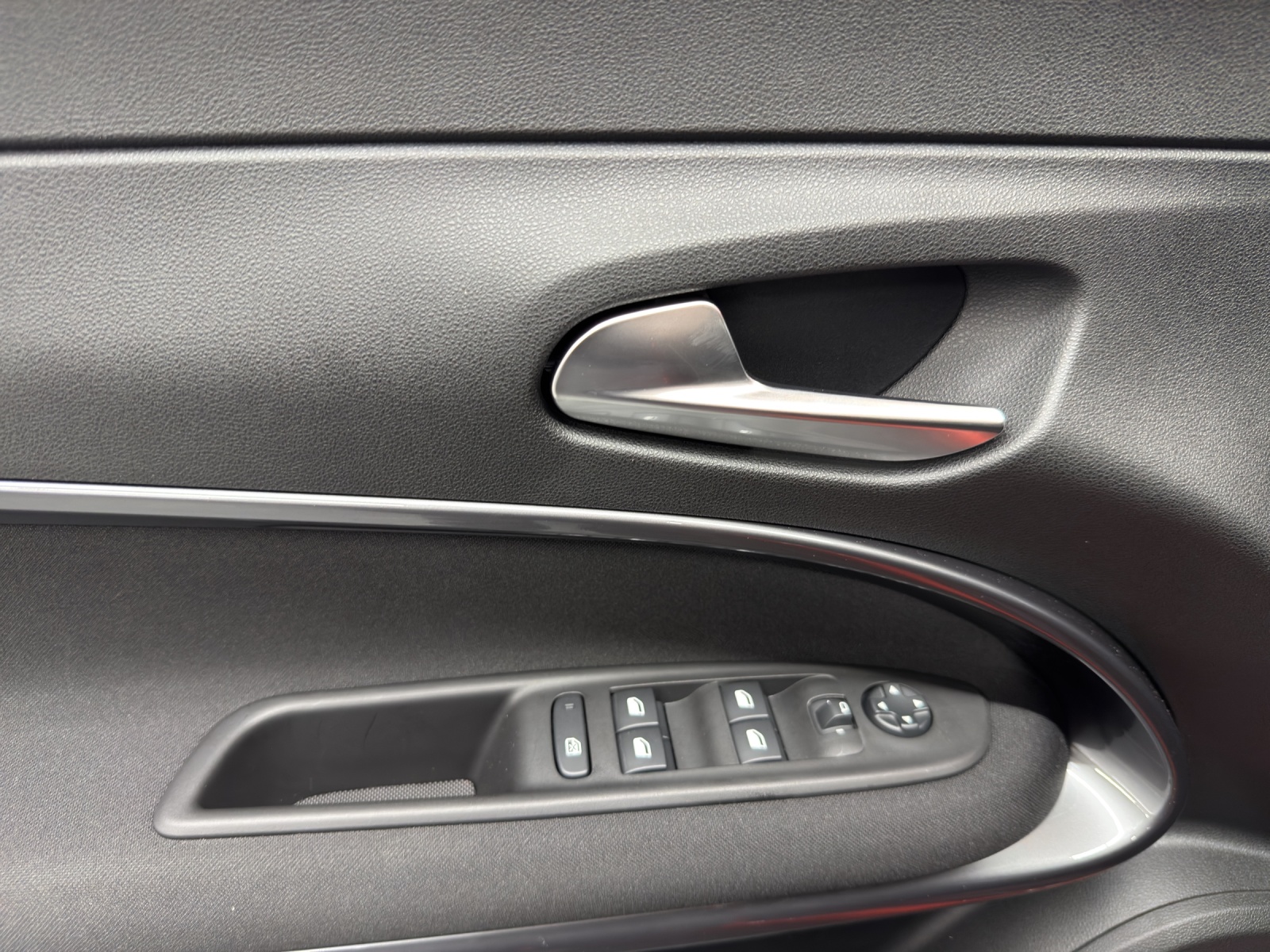 FIAT 600 1.2 Hybrid Cult C&S&W-image-11